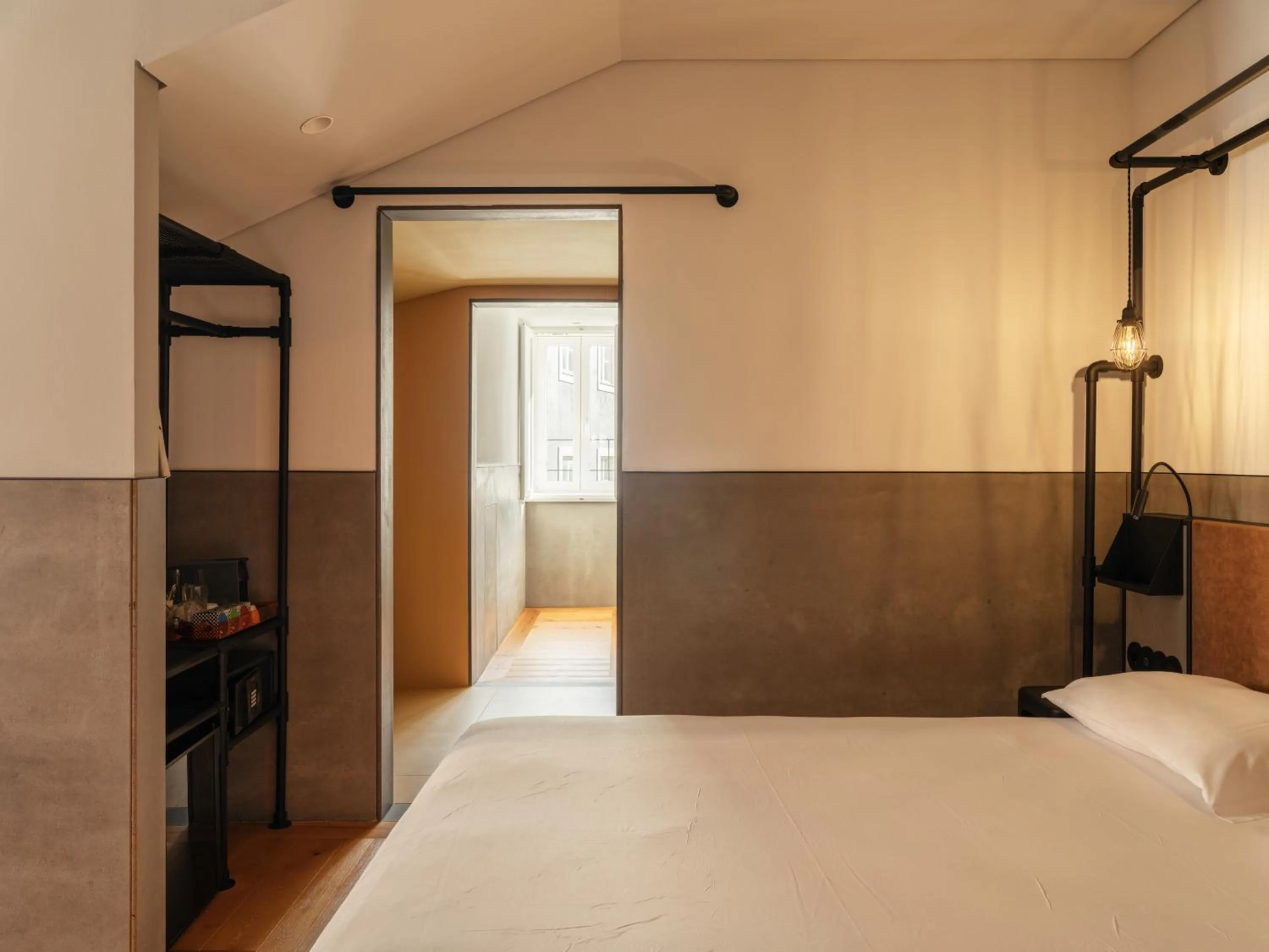 Bedroom, Bed in Inspira Santos Boutique Hotel