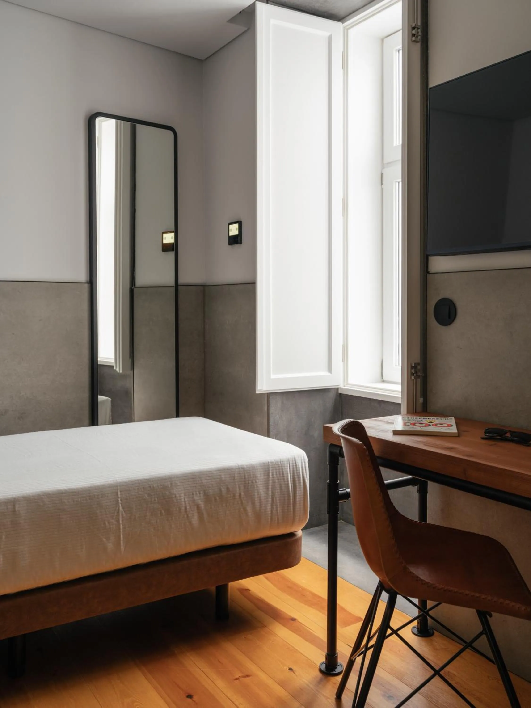 Bedroom, Bed in Inspira Santos Boutique Hotel