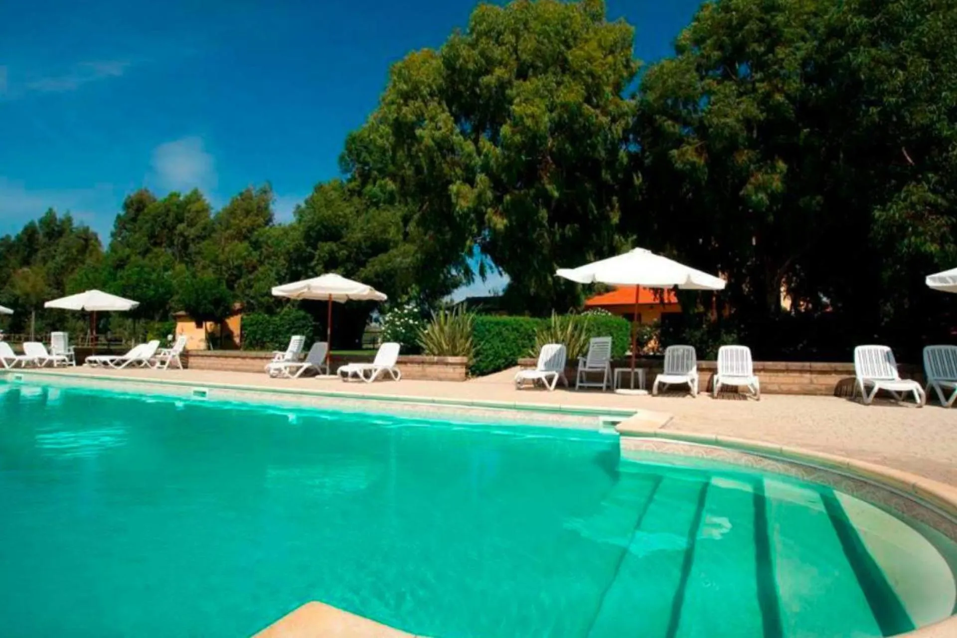 Swimming pool in Agriturismo Le Pescine