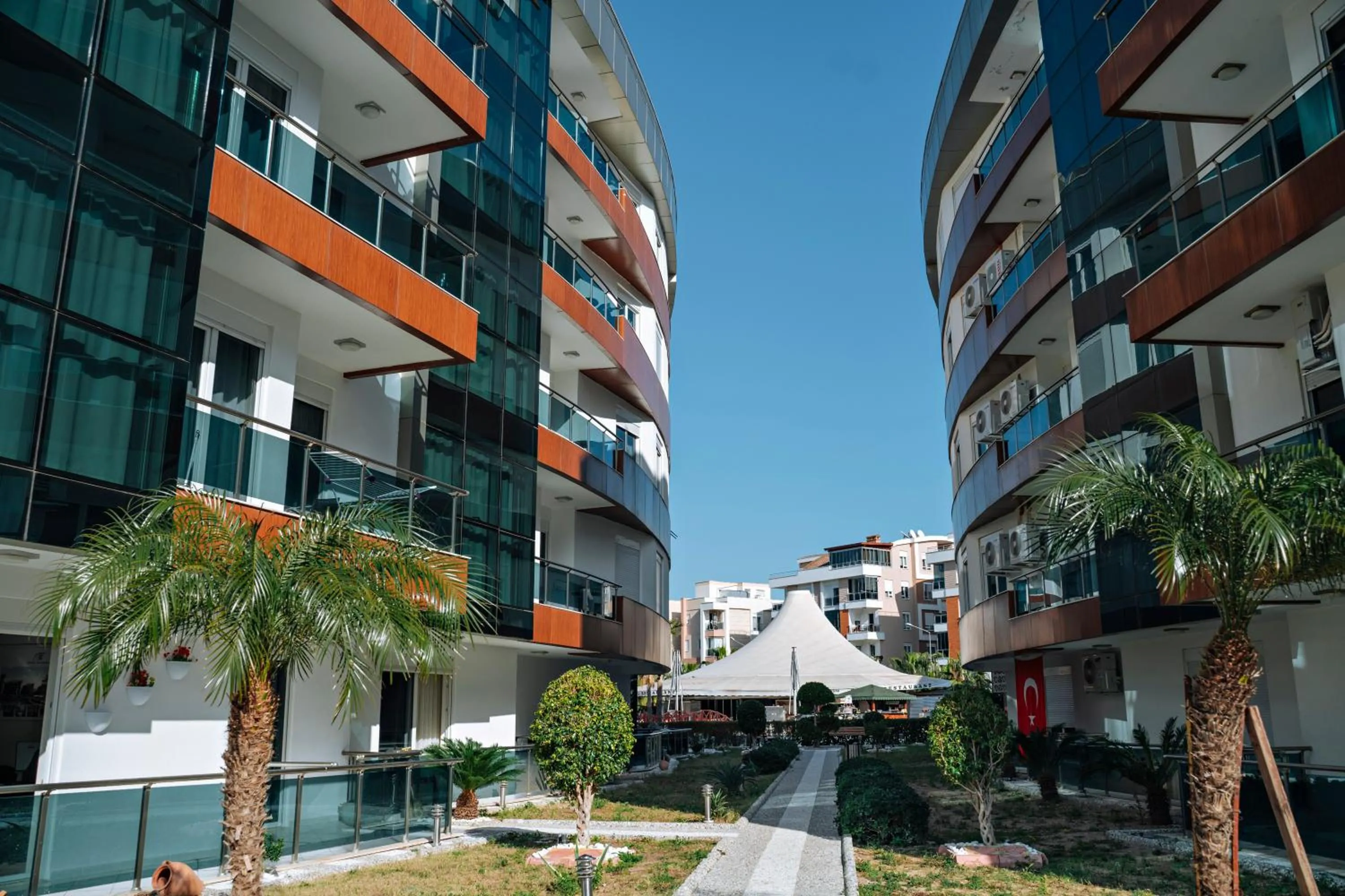 Property building in Onkel Rada Apart Hotel