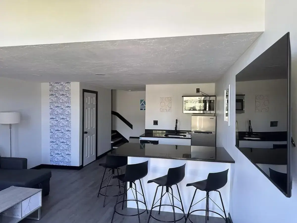 Harborside Suites Harborside Suites