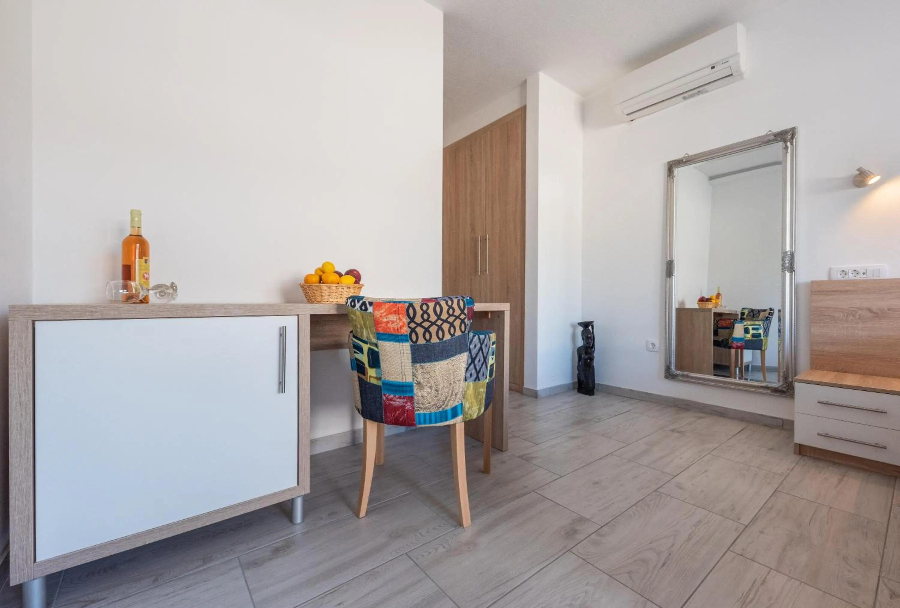 air conditioner in Aparthotel Plat