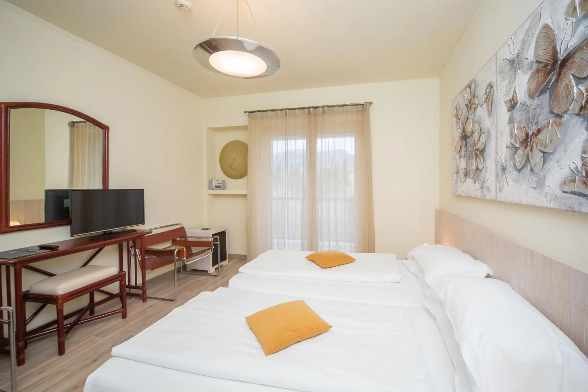 Bedroom, Bed in Club Hotel Olivi - Tennis Center