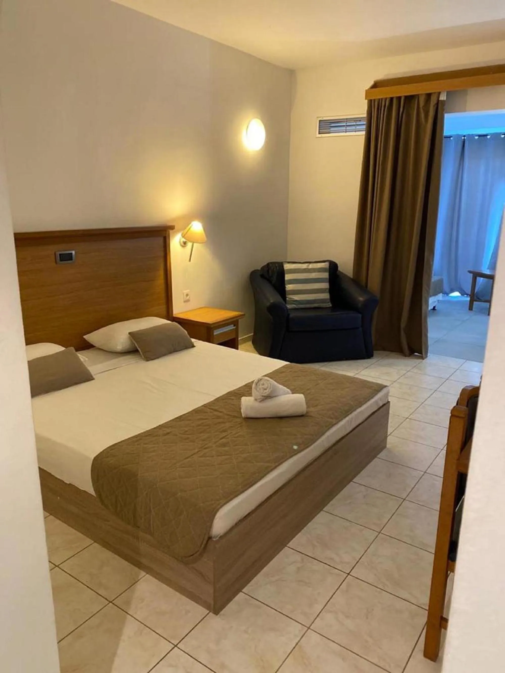 Photo of the whole room, Bed in Cyprotel Faliraki