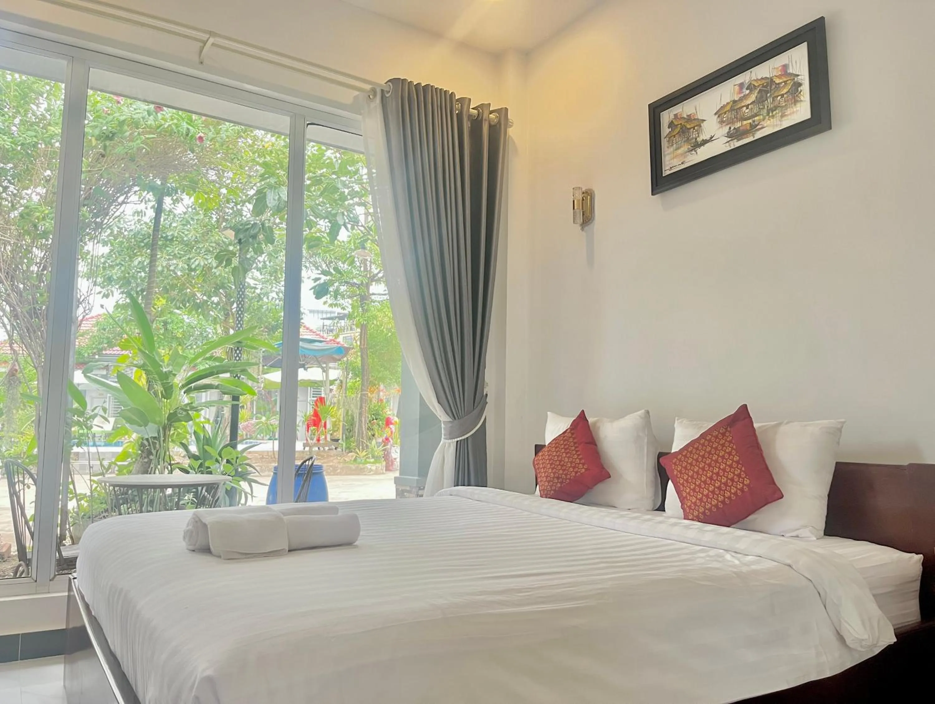 Bed in Kampot Orkide Boutique