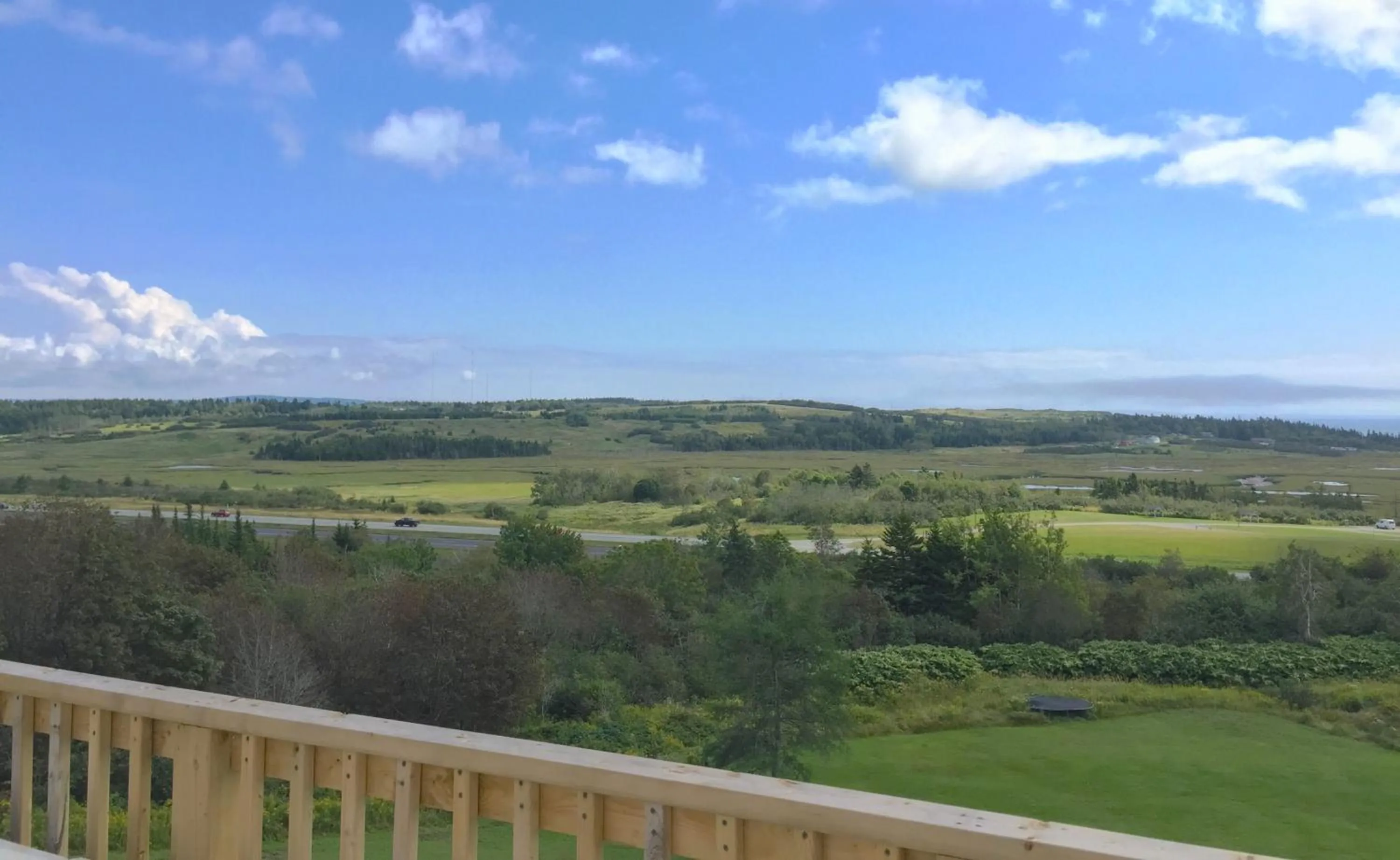 Day in Admiral's Quay Motel & Suites