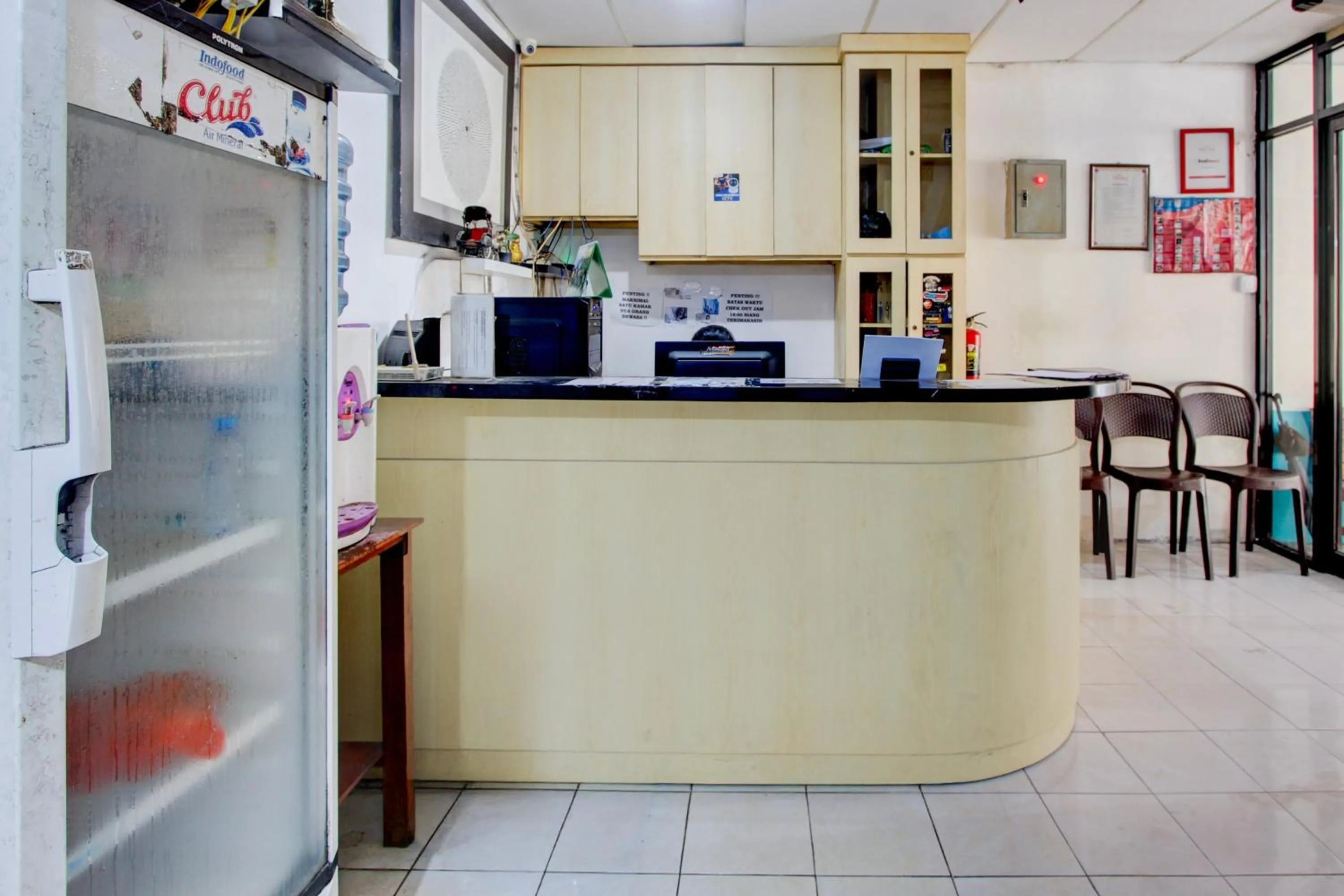 Lobby or reception in Hotel O Semarang near Kota Lama Semarang formerly Kamarkoe Residence