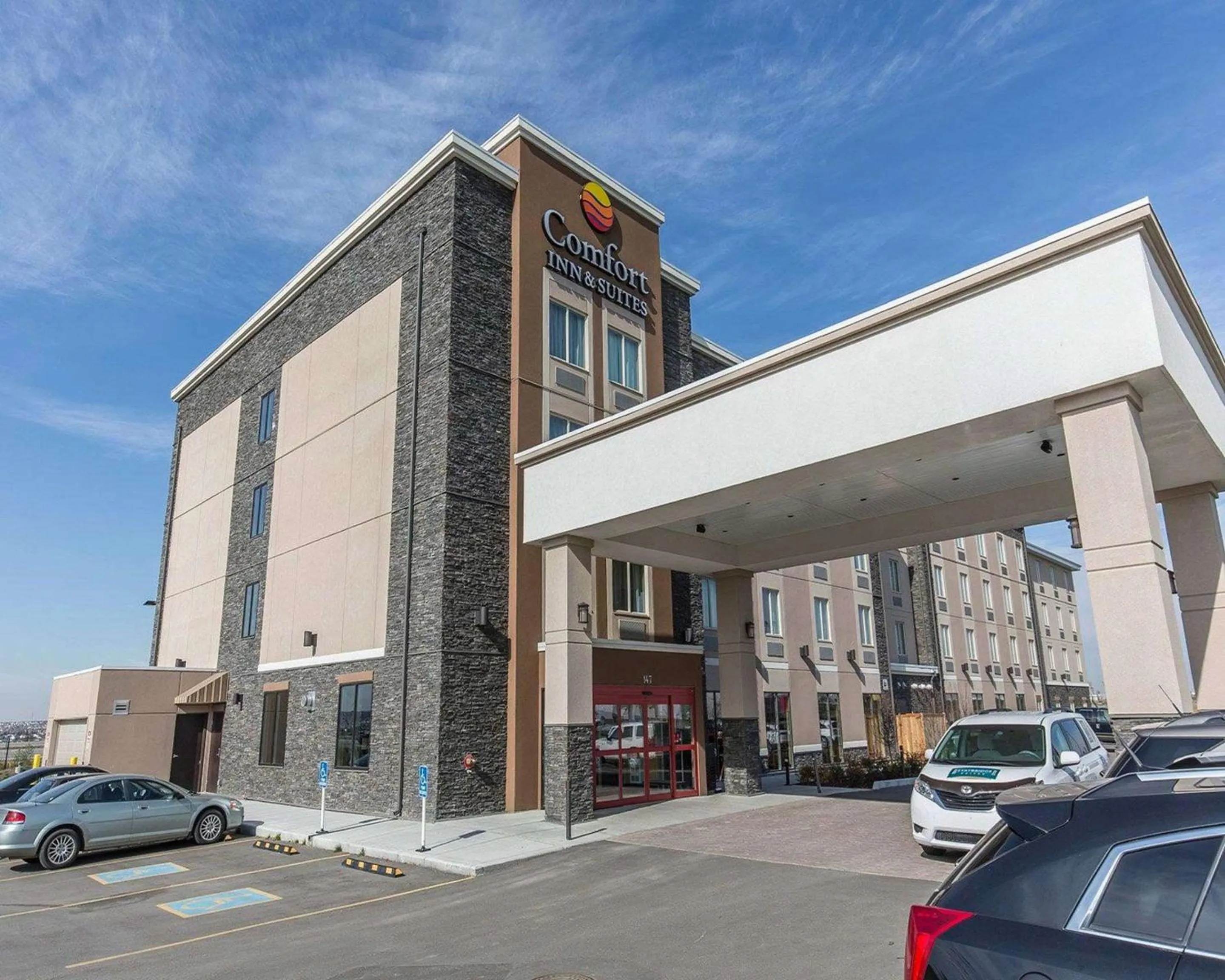 Property building in Comfort Inn & Suites Airport North