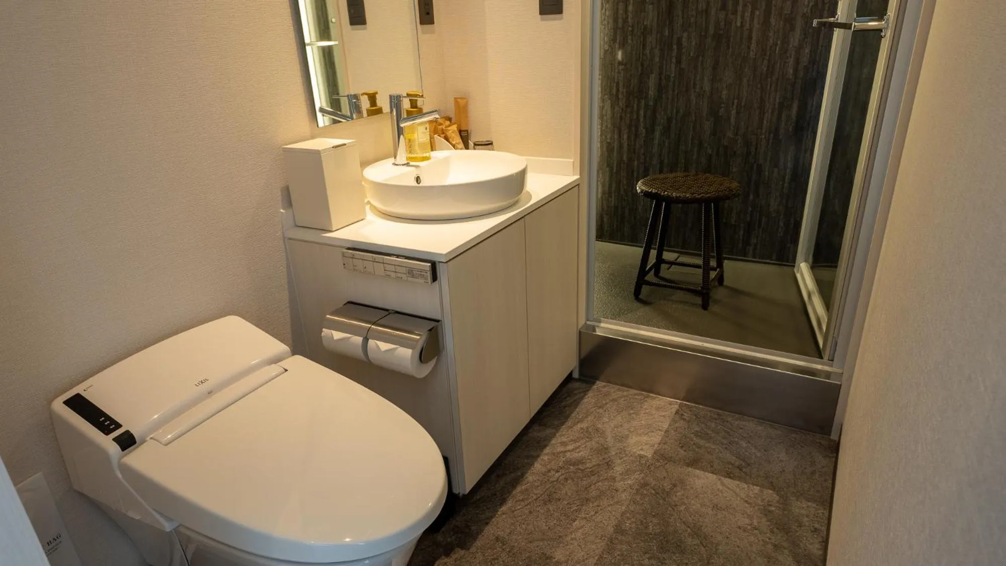 THE HOTEL YAKUSHIMA ocean & forest