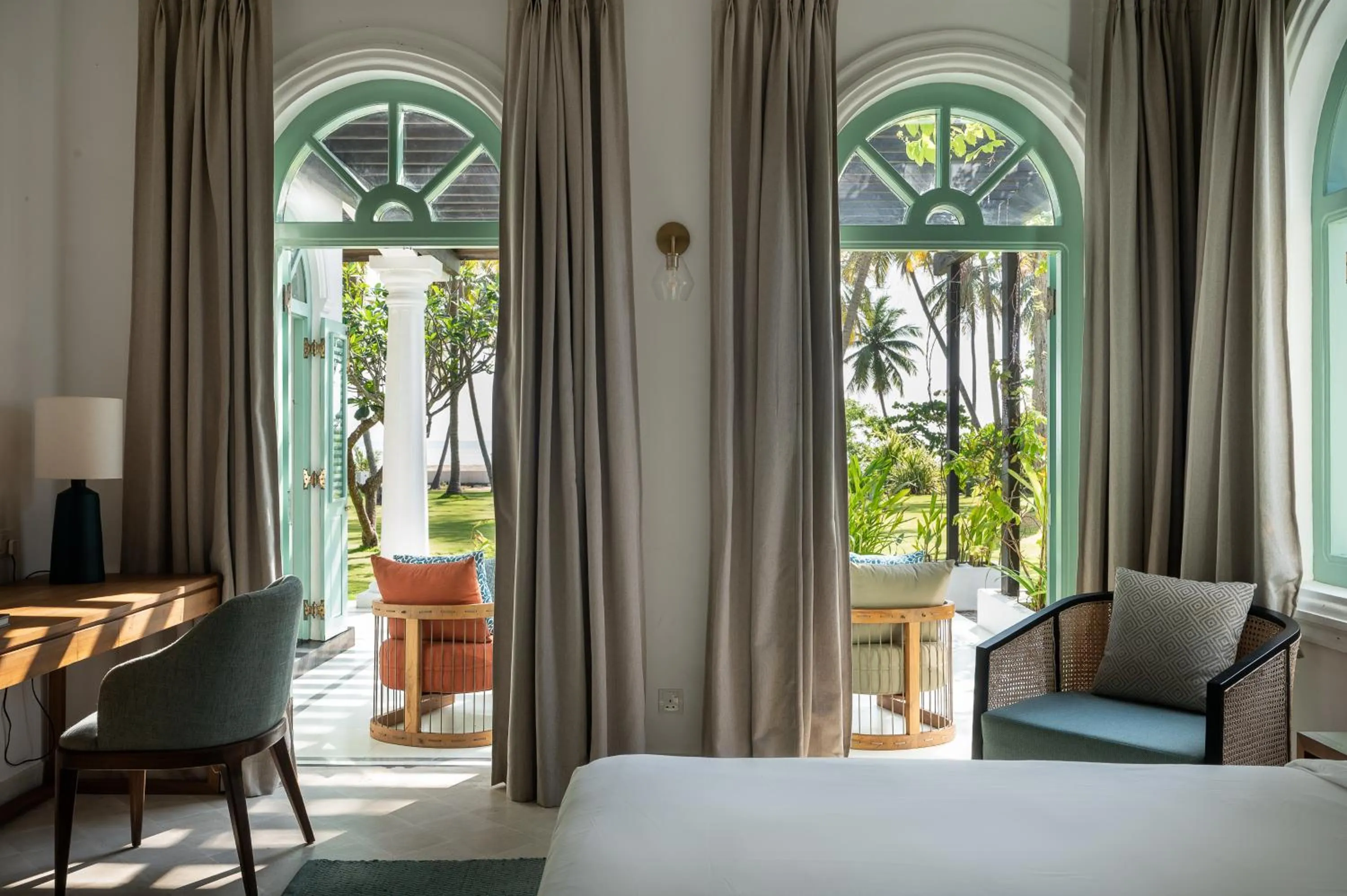 Bedroom, Bed in Kalkudah Beach House