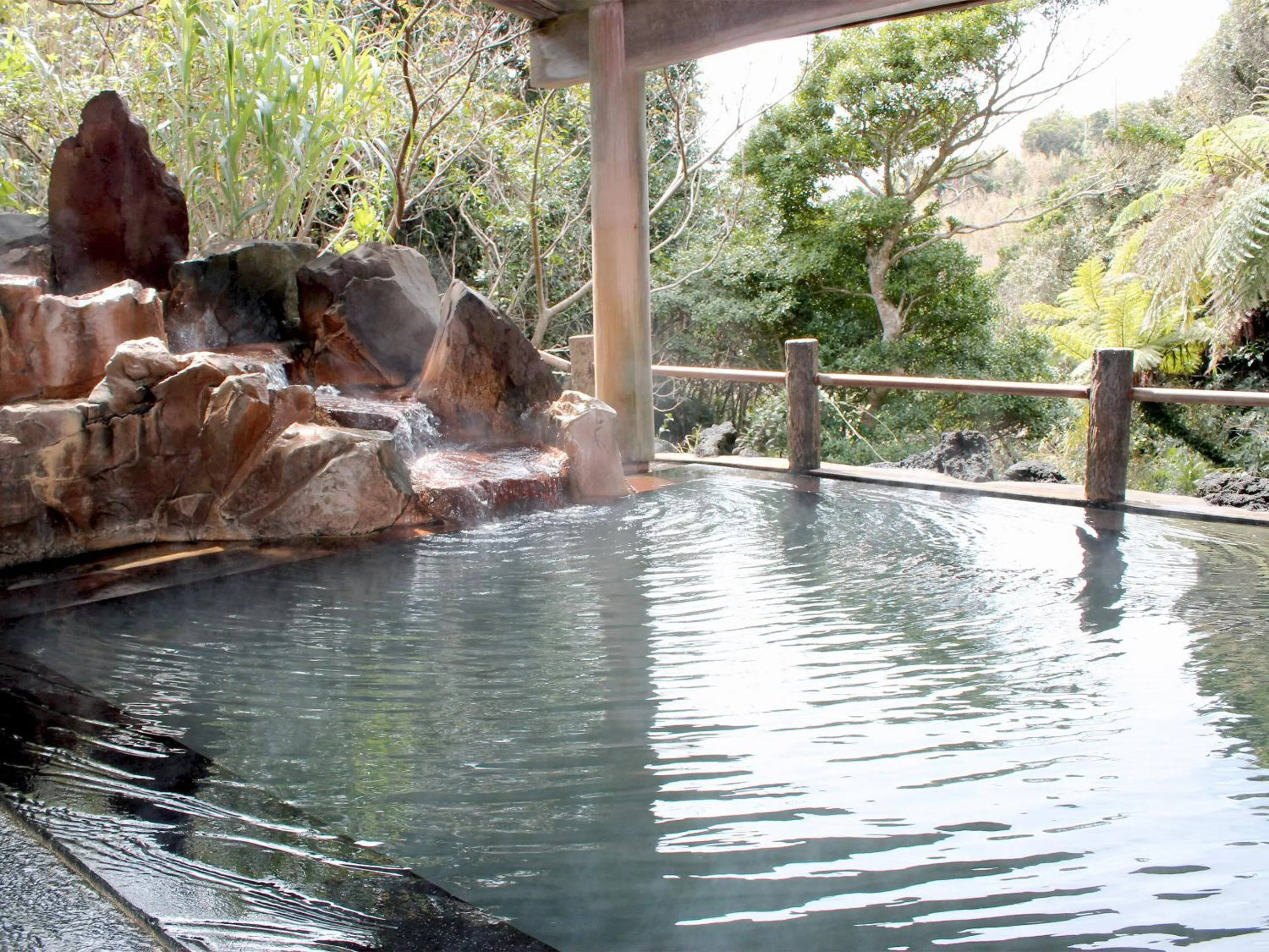 Open Air Bath in Mantenbo
