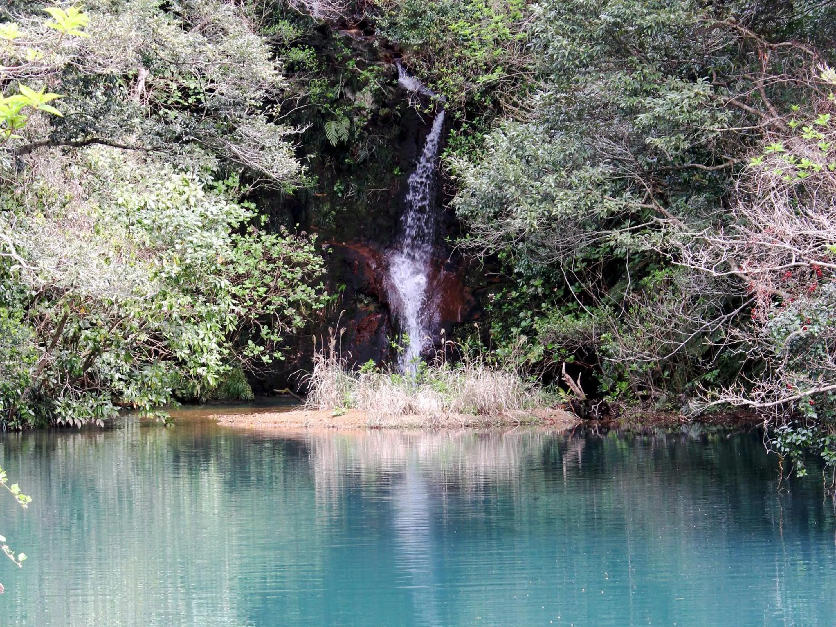 Off site in Mantenbo