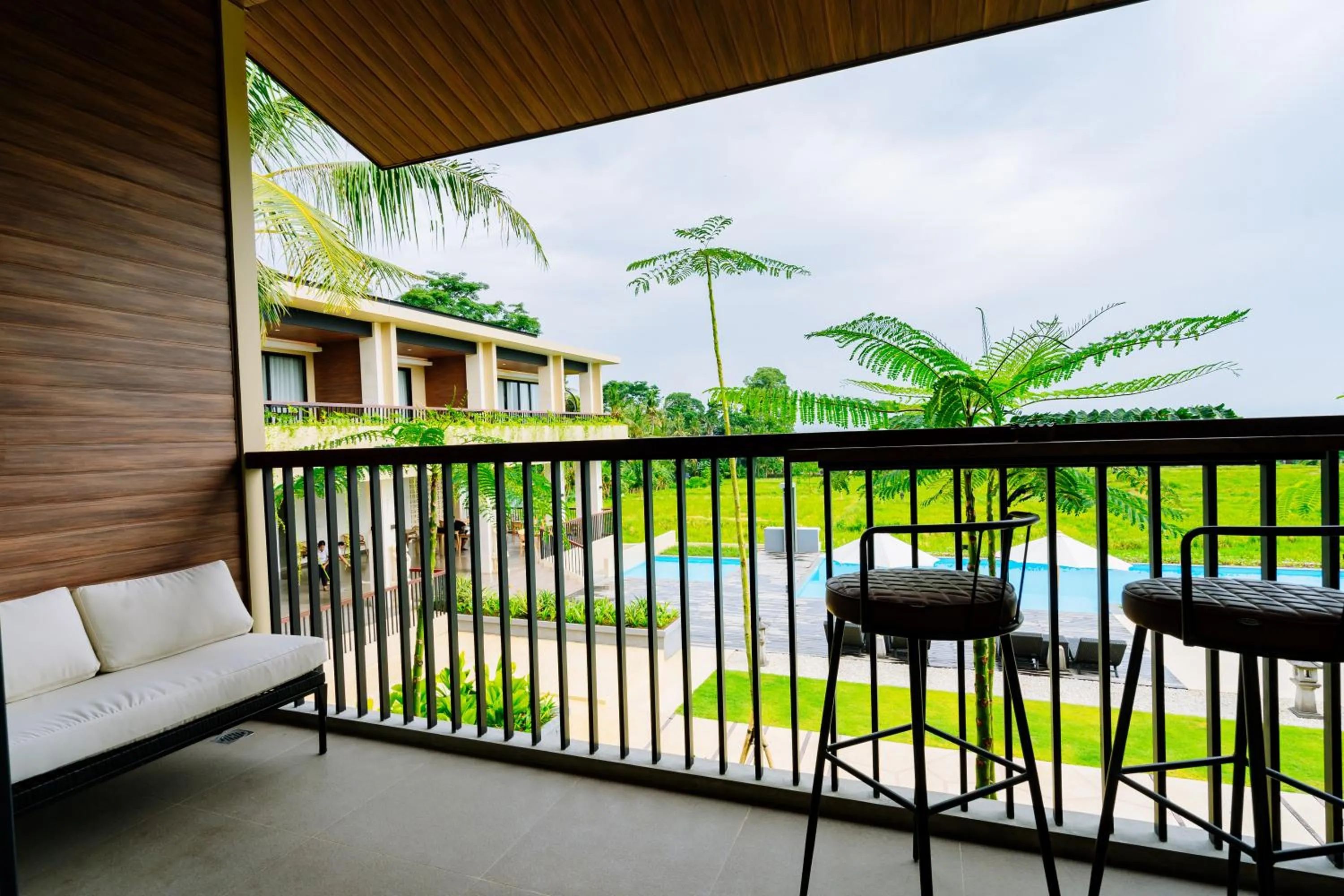 Balcony/Terrace in Big Dragon Villas Ubud