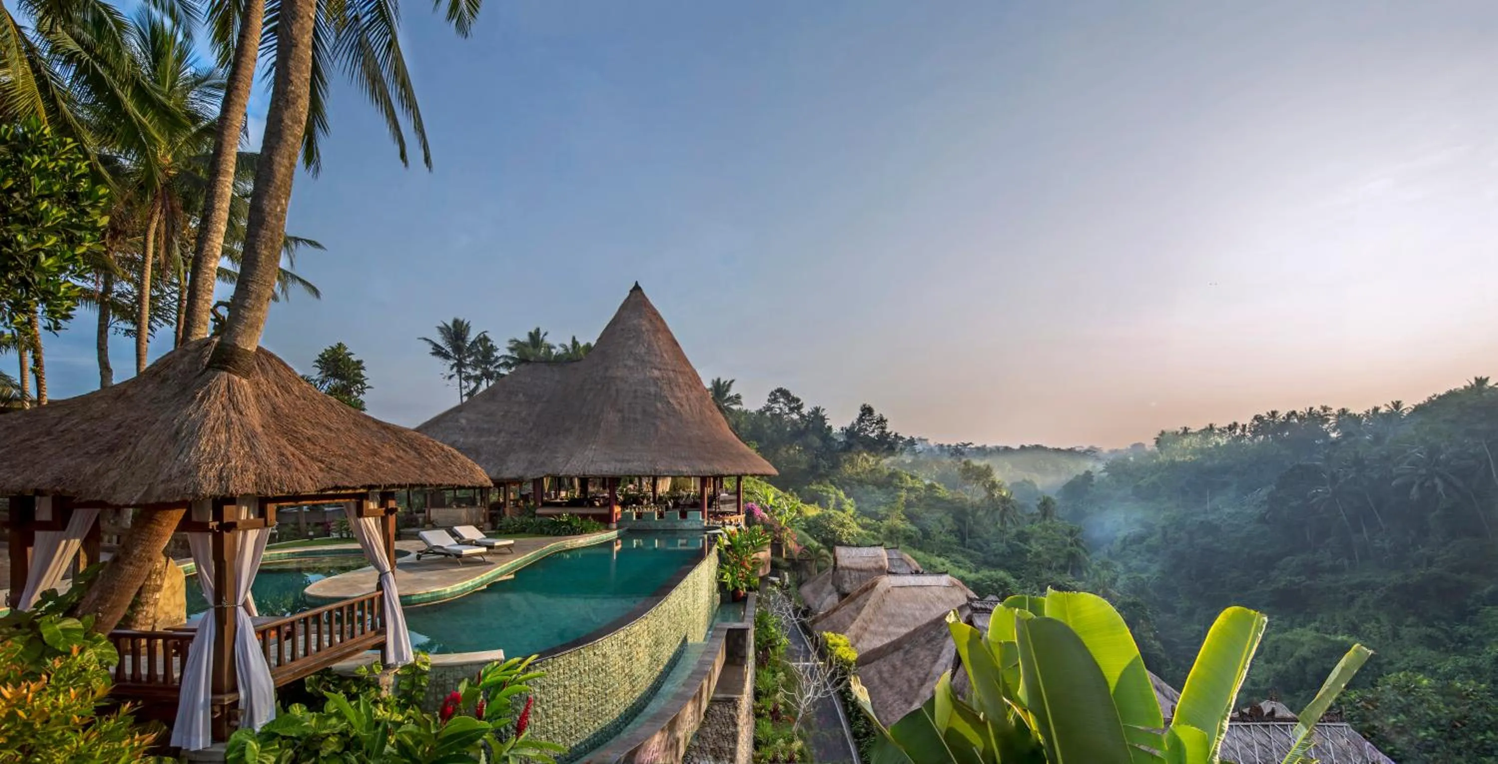 Swimming pool in CasCades Suites