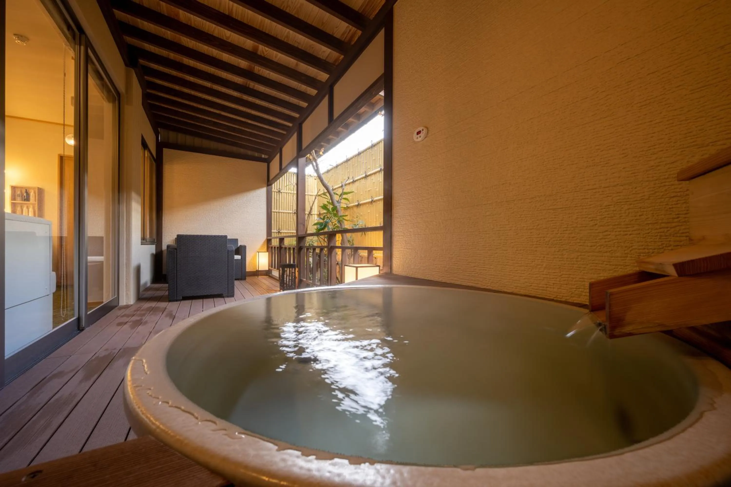 Bathroom in Hohoemino Kuyufu Tsuruya