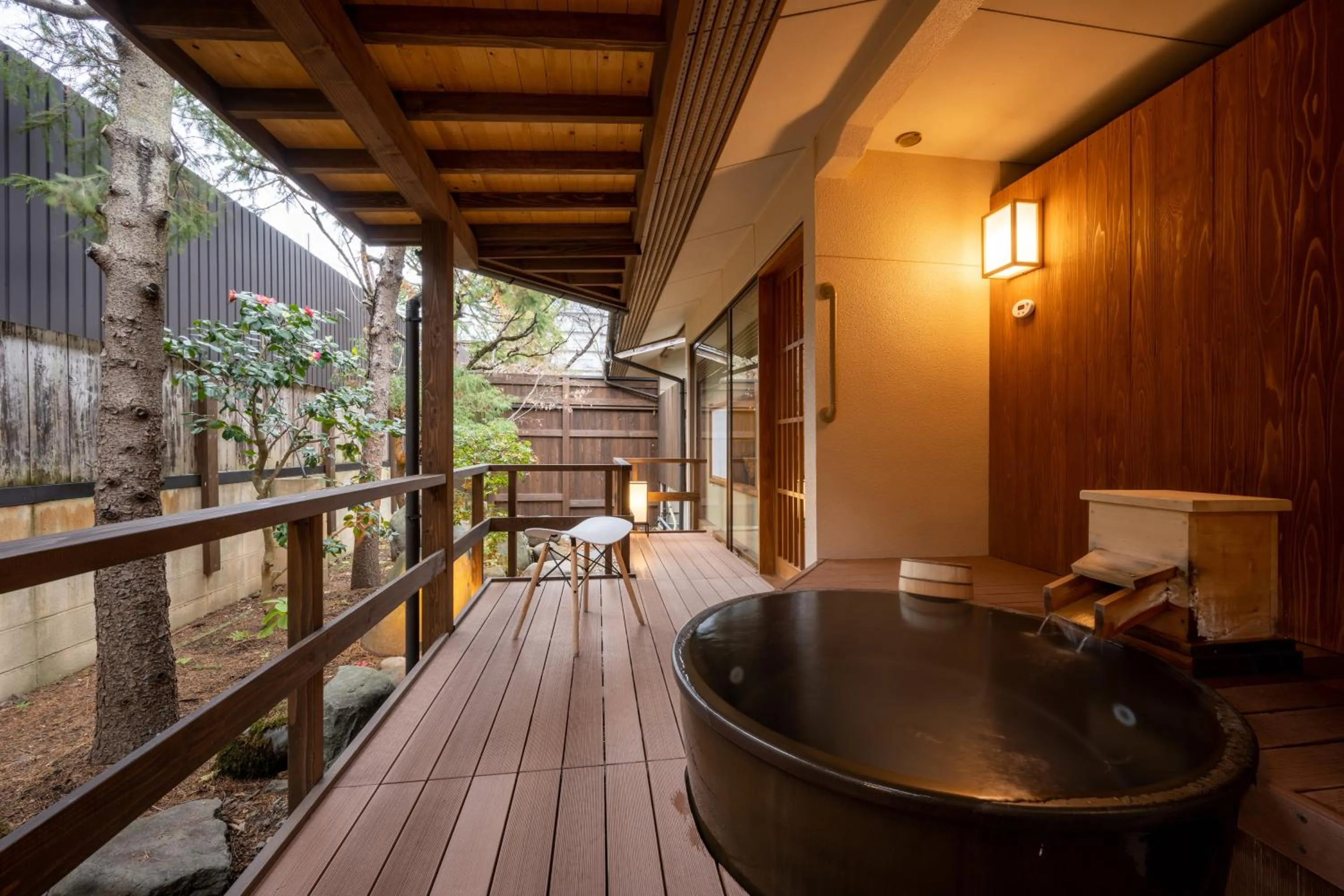 Bathroom in Hohoemino Kuyufu Tsuruya