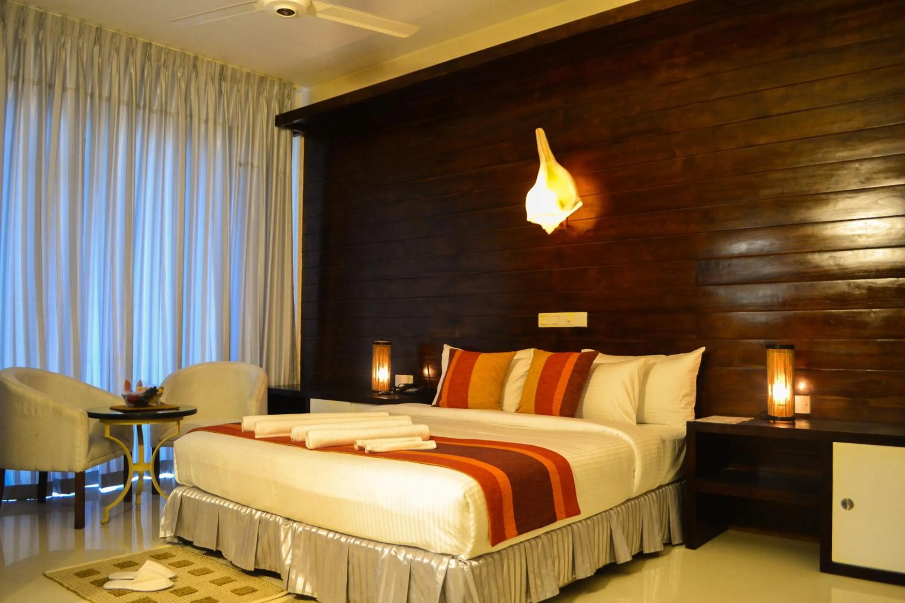 Bedroom, Bed in The Valampuri