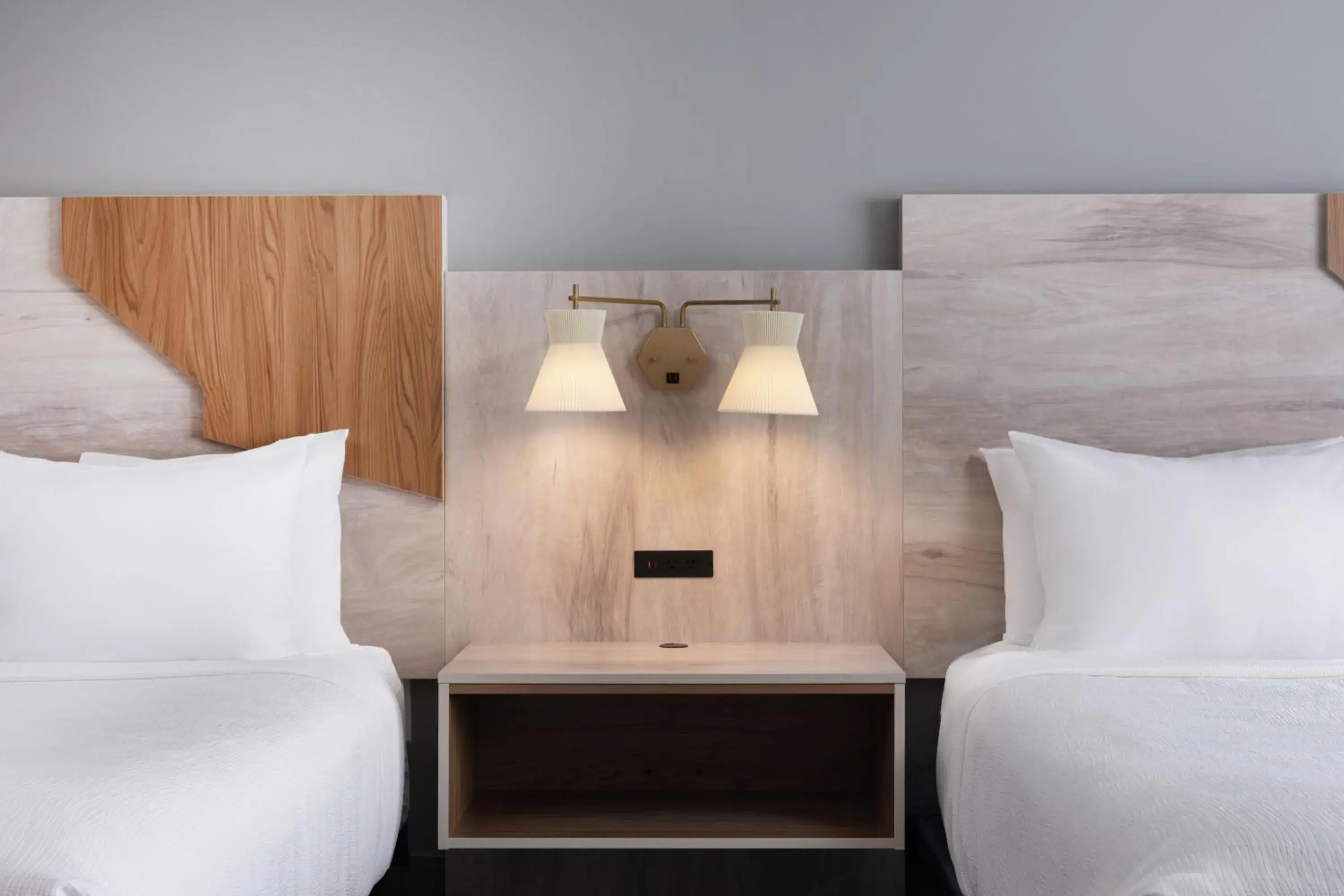 Queen Room with Two Queen Beds, Roll-In Shower and Kitchenette - Disability/Non-Smoking in @HOME by Best Western Walkerton Queen Room with Two Queen Beds, Roll-In Shower and Kitchenette - Disability/Non-Smoking in @HOME by Best Western Walkerton