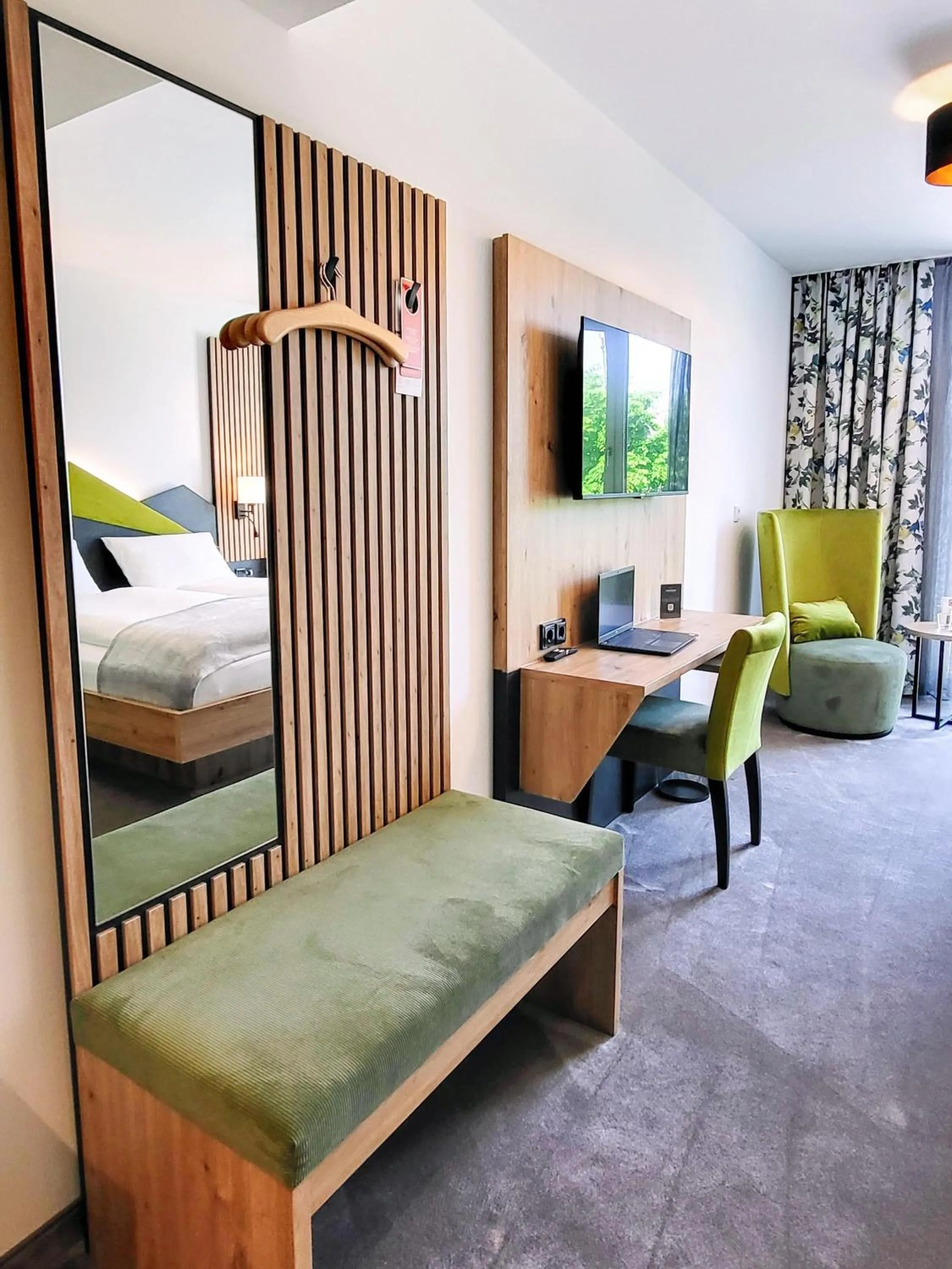 Bedroom, Bed in Mountain View Hotel Willingen, BW Signature Collection