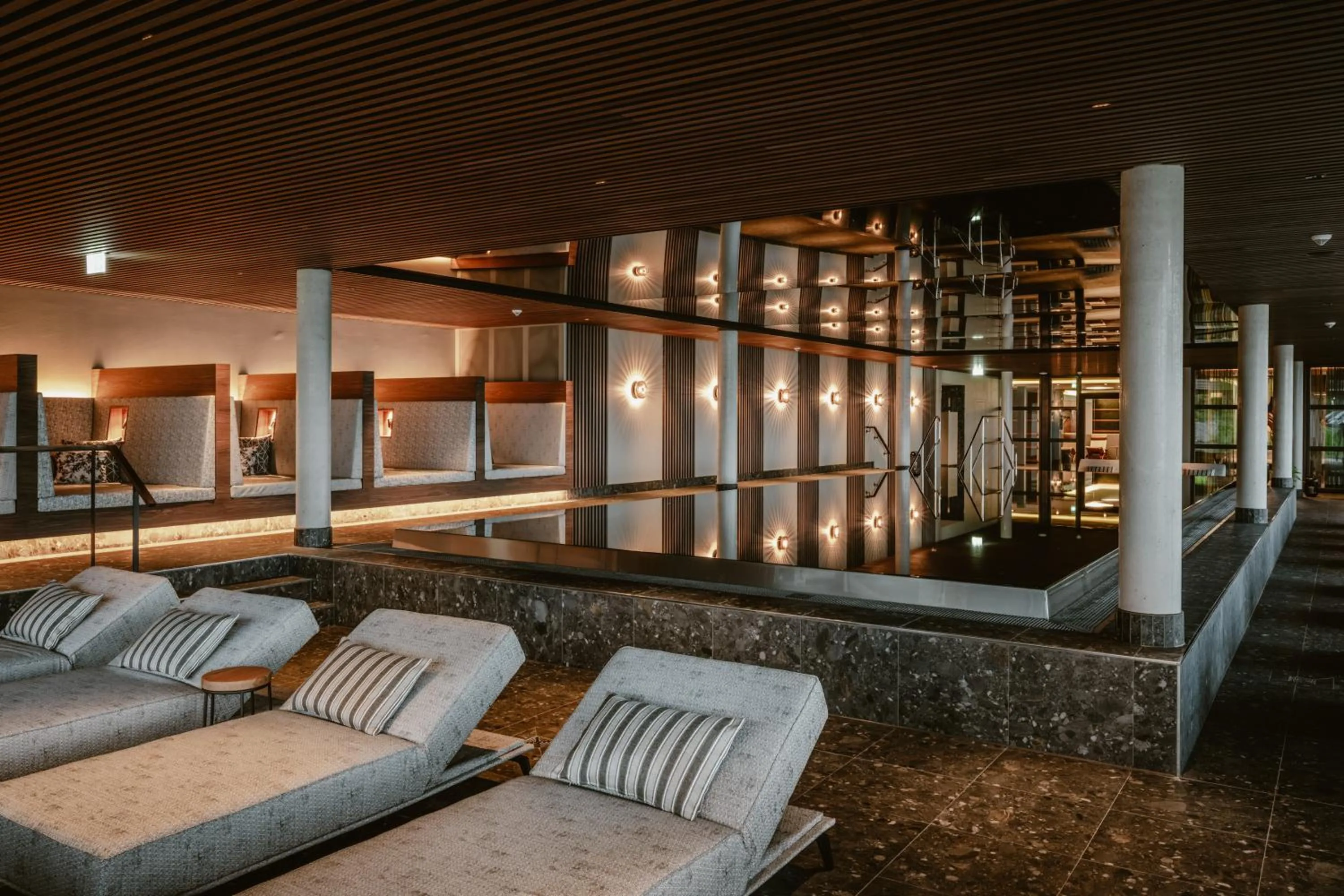 Swimming pool in Bergkristall - Mein Resort im Allgäu