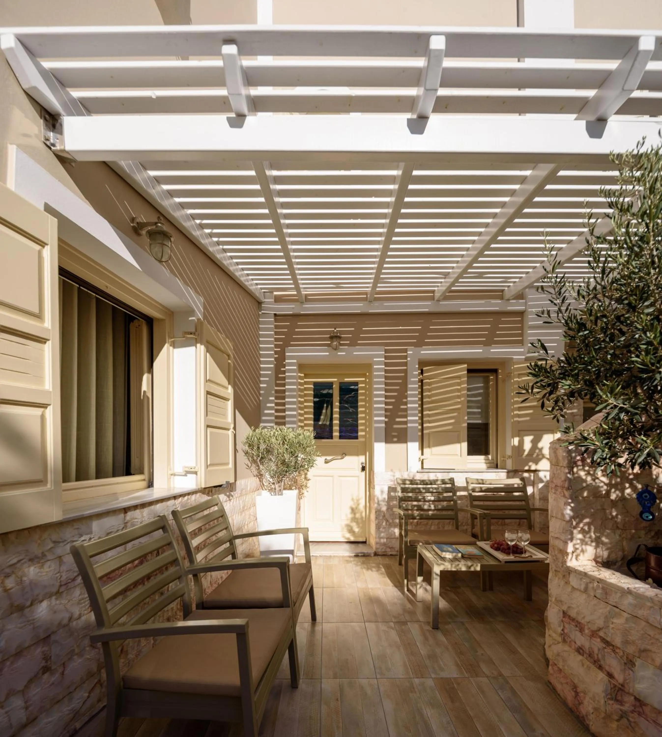 Patio in Suite Home Santorini