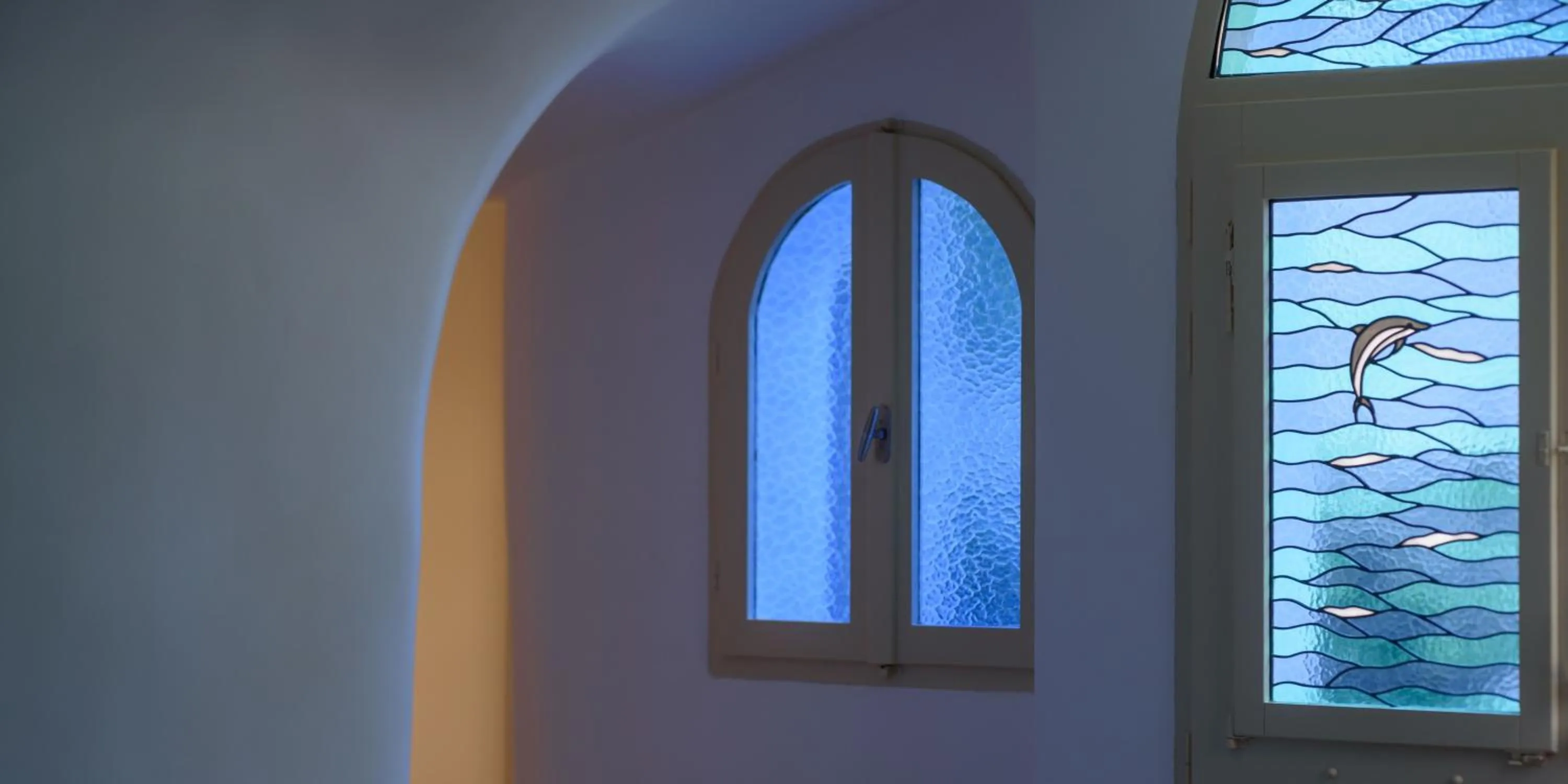 Decorative detail in Suite Home Santorini