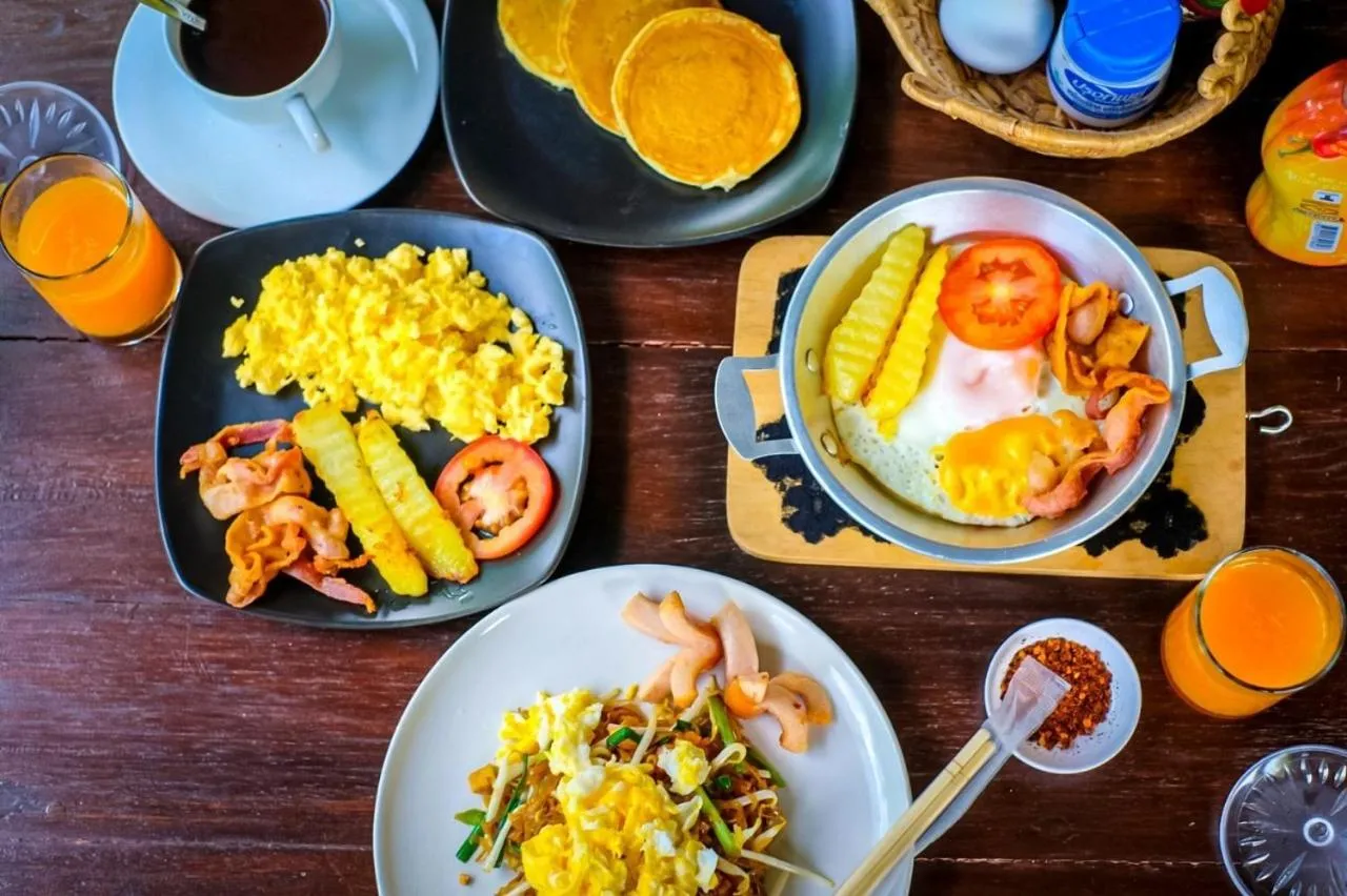 Food and drinks in Baan Luang Harn