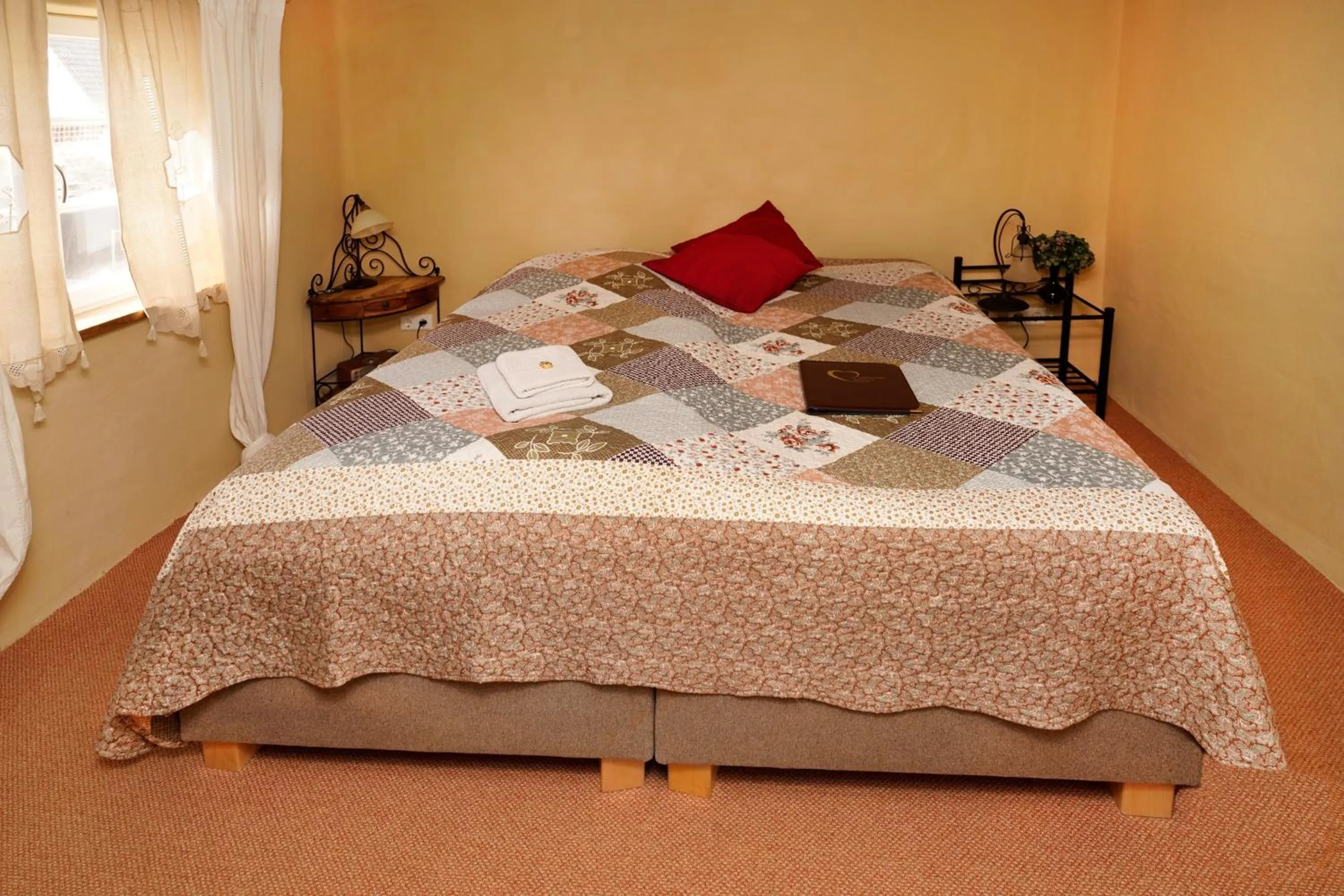 Bed in Stevenson House Bed and Breakfast