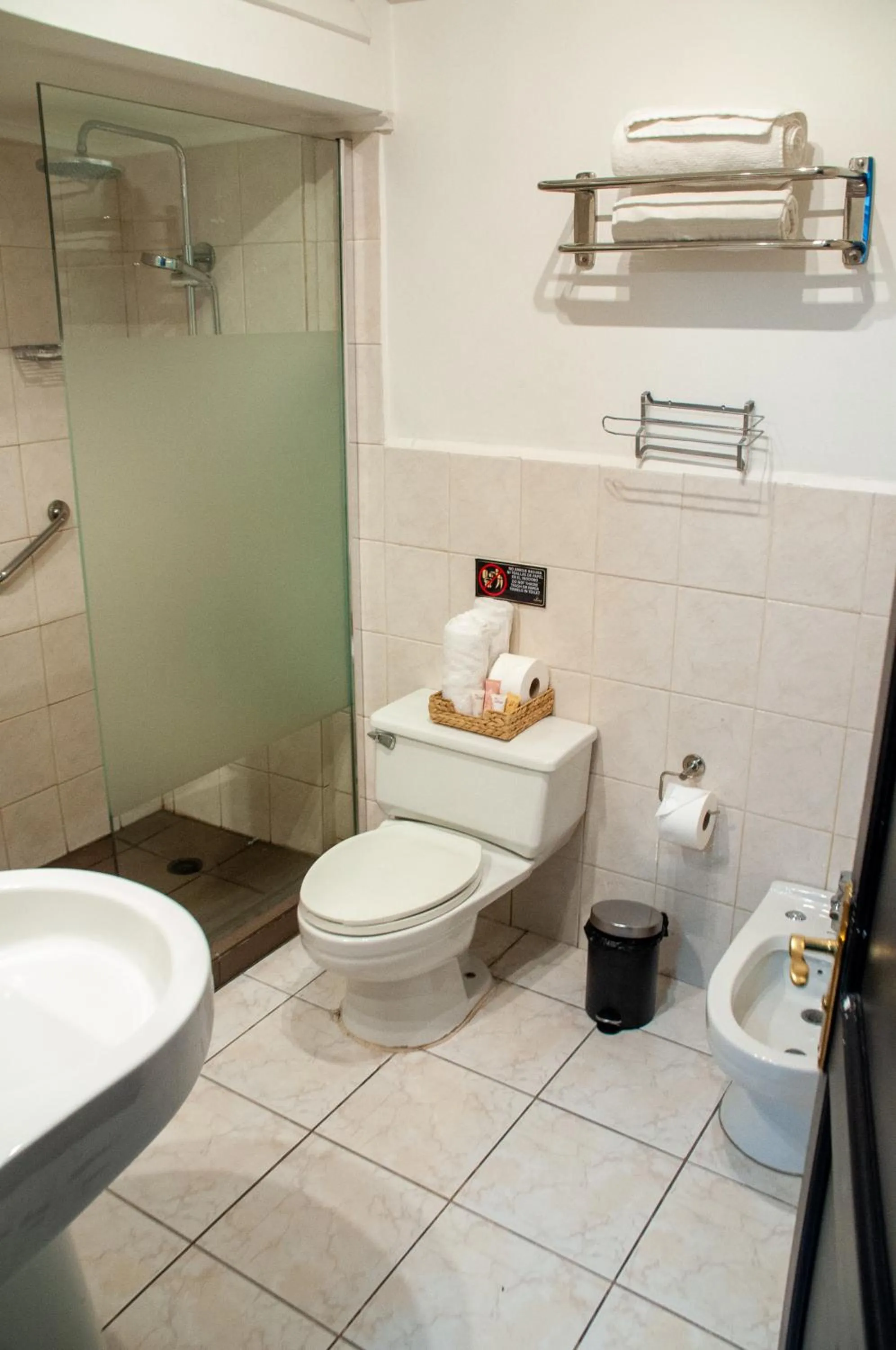 Shower in Tremo Patio Bellavista