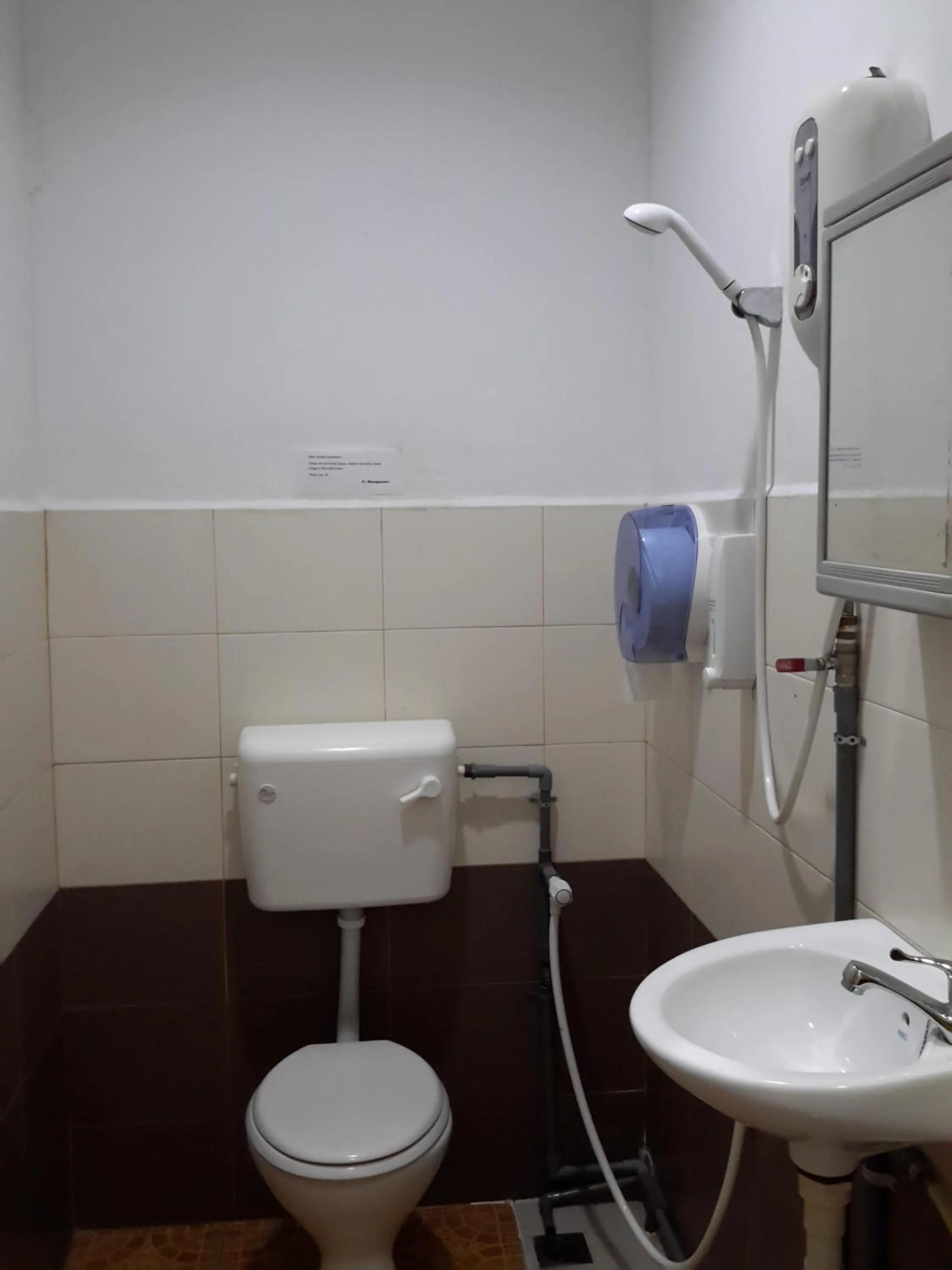 Bathroom in Rasa Motel