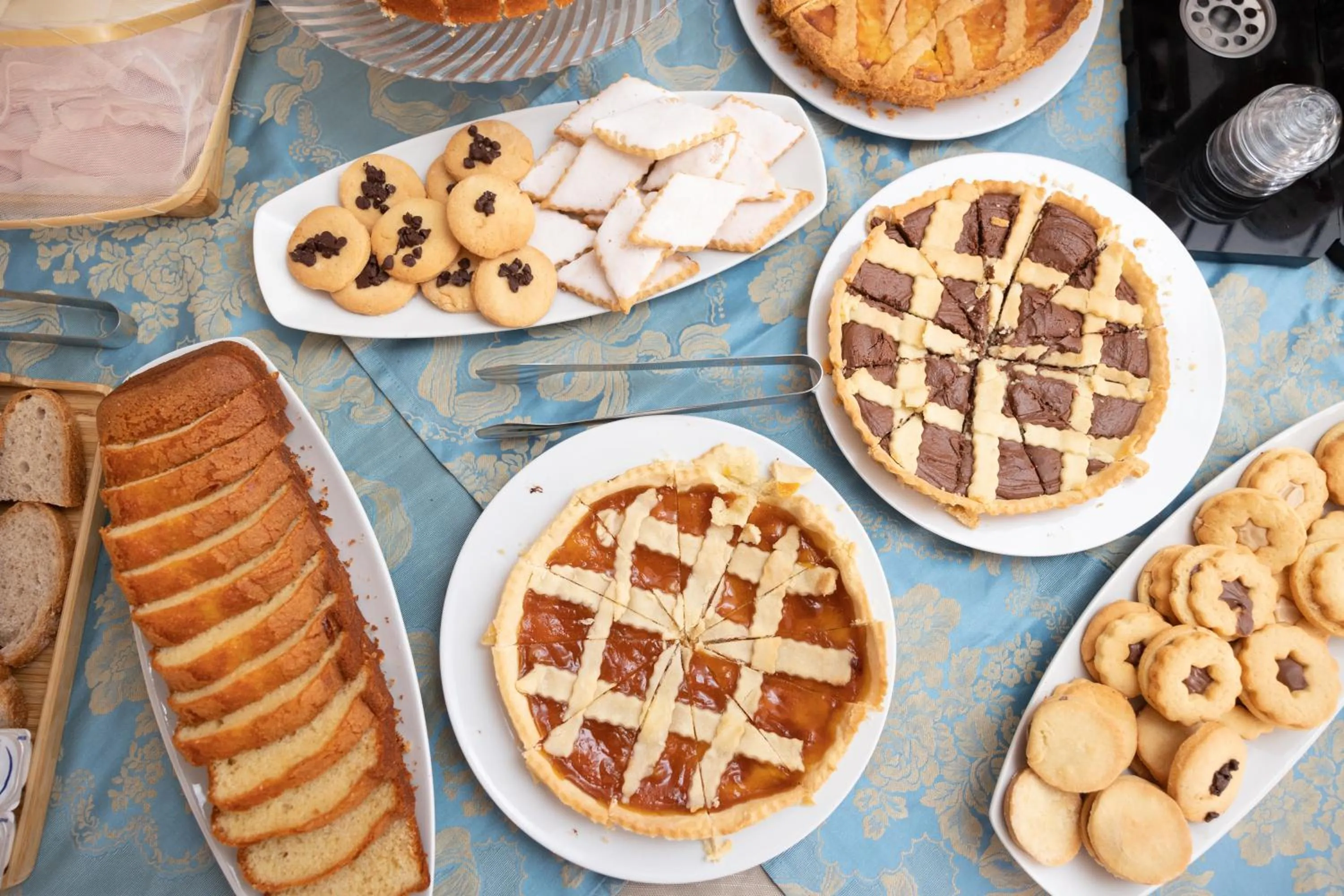 Breakfast in Hotel Bolivar