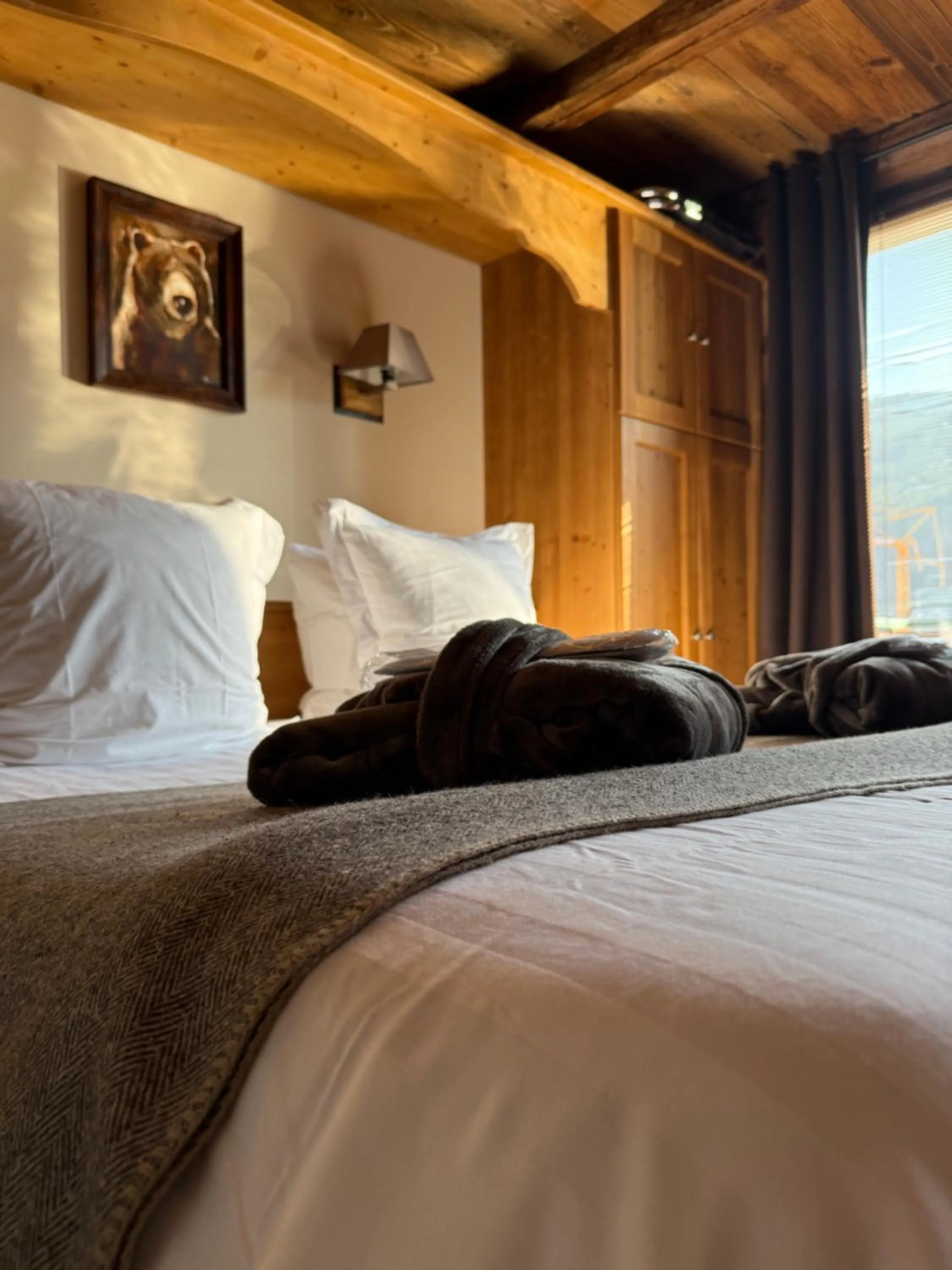 Bed in Hotel Bel'alpe