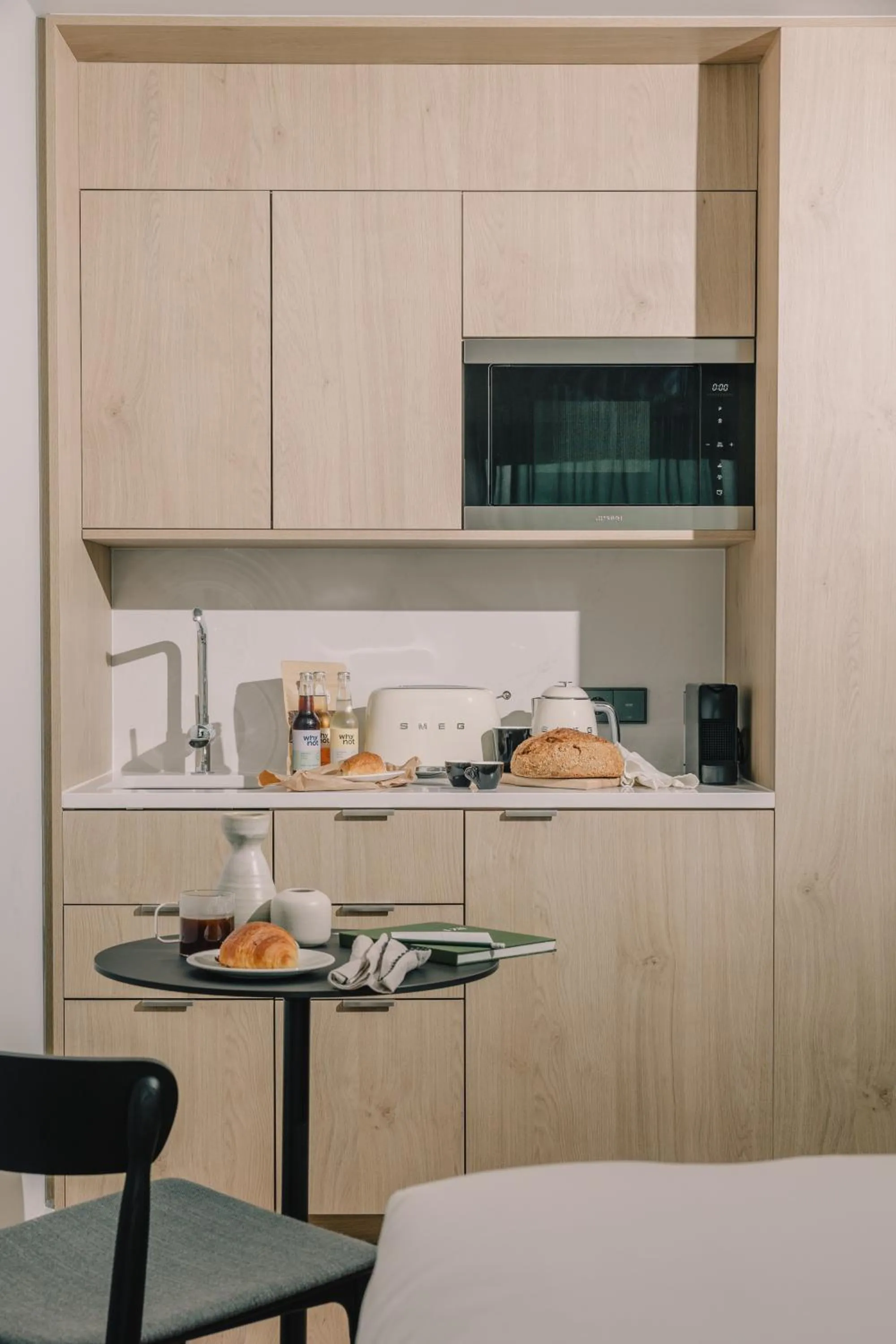 Kitchen or kitchenette in Wilde Aparthotels Lisbon Liberdade