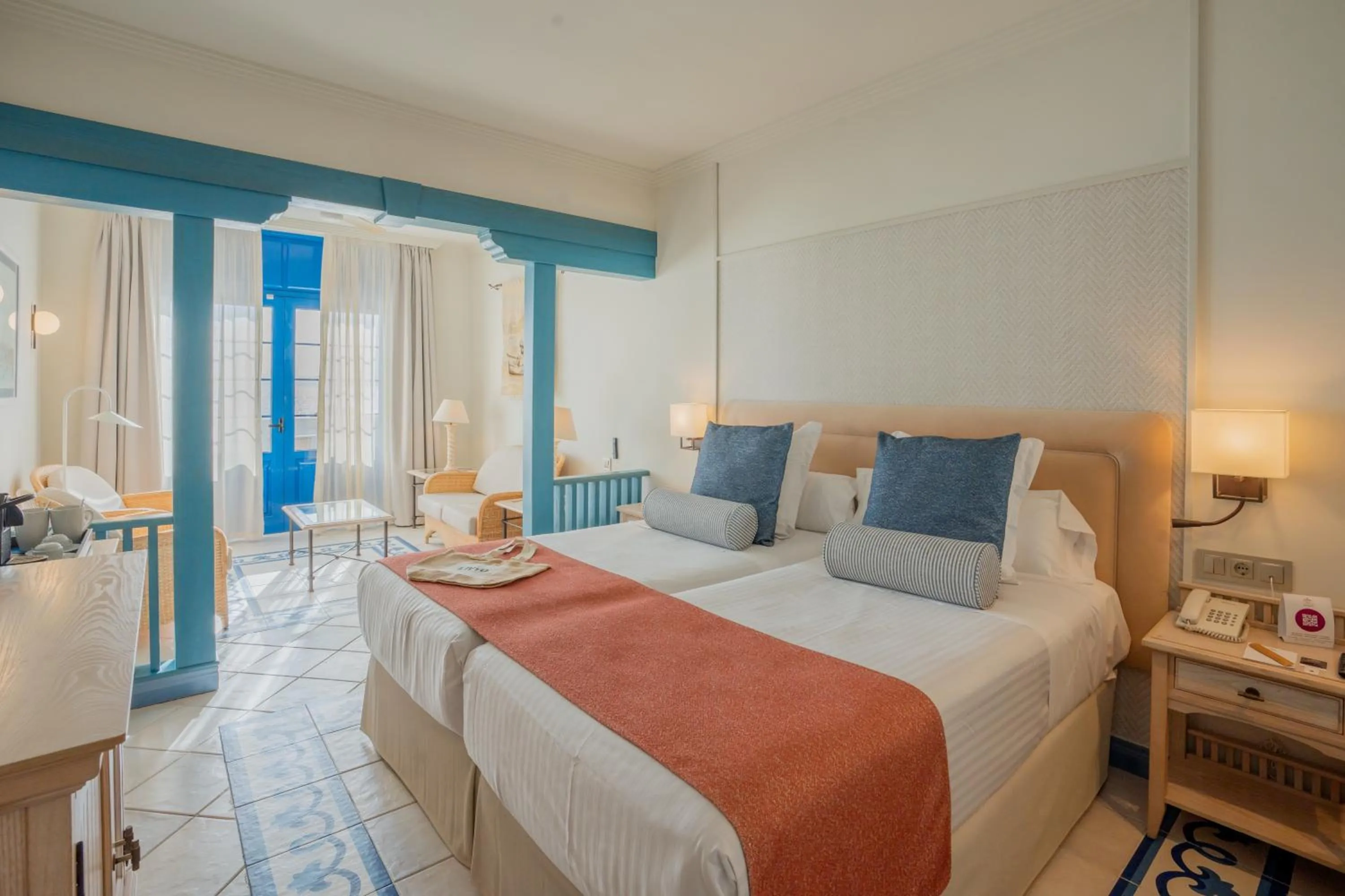 Bedroom, Bed in Hotel LIVVO Volcán Lanzarote