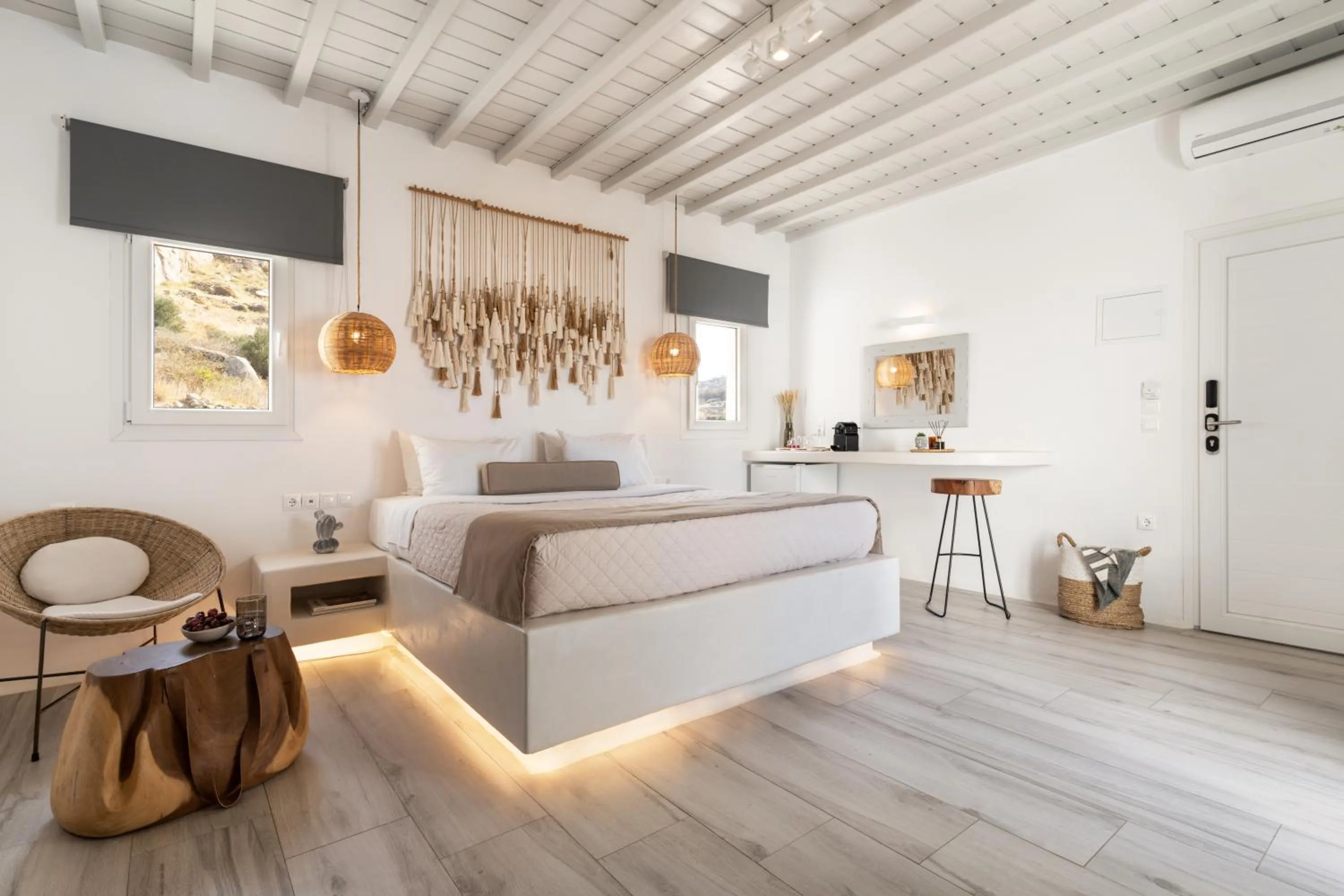 Bedroom in Tagoo Studios Mykonos