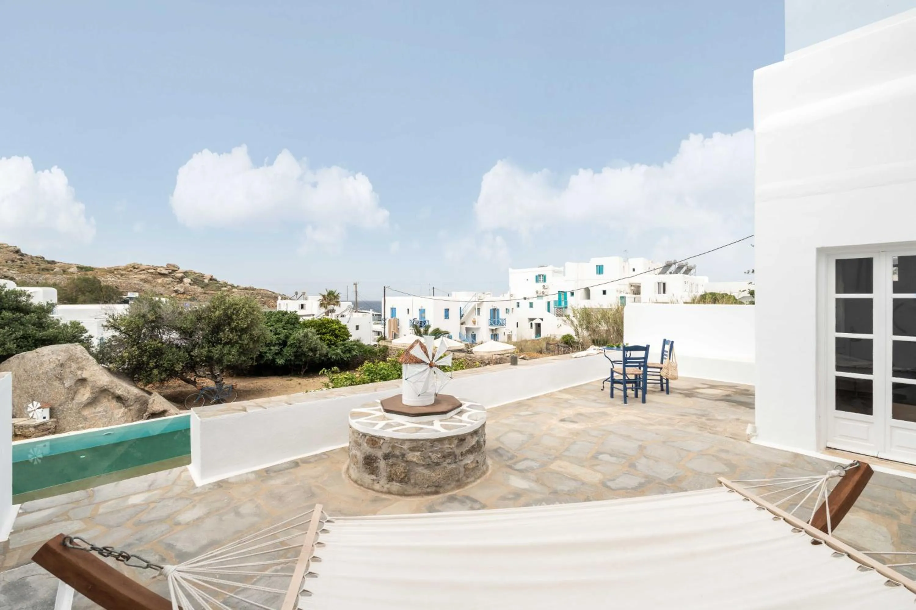 Patio in Tagoo Studios Mykonos