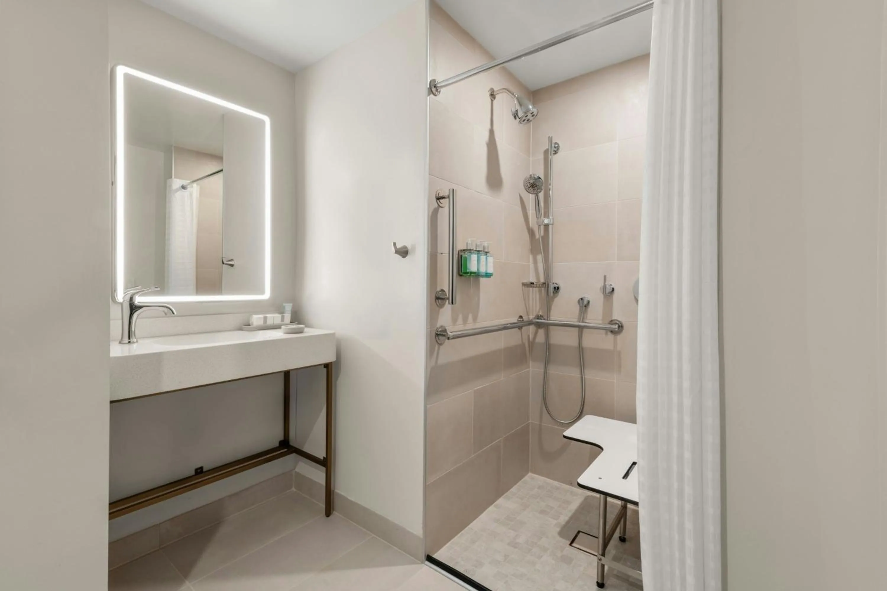 Bathroom in The Seahaus Hotel, Atlantic City Boardwalk, a Tribute Portfolio Hotel