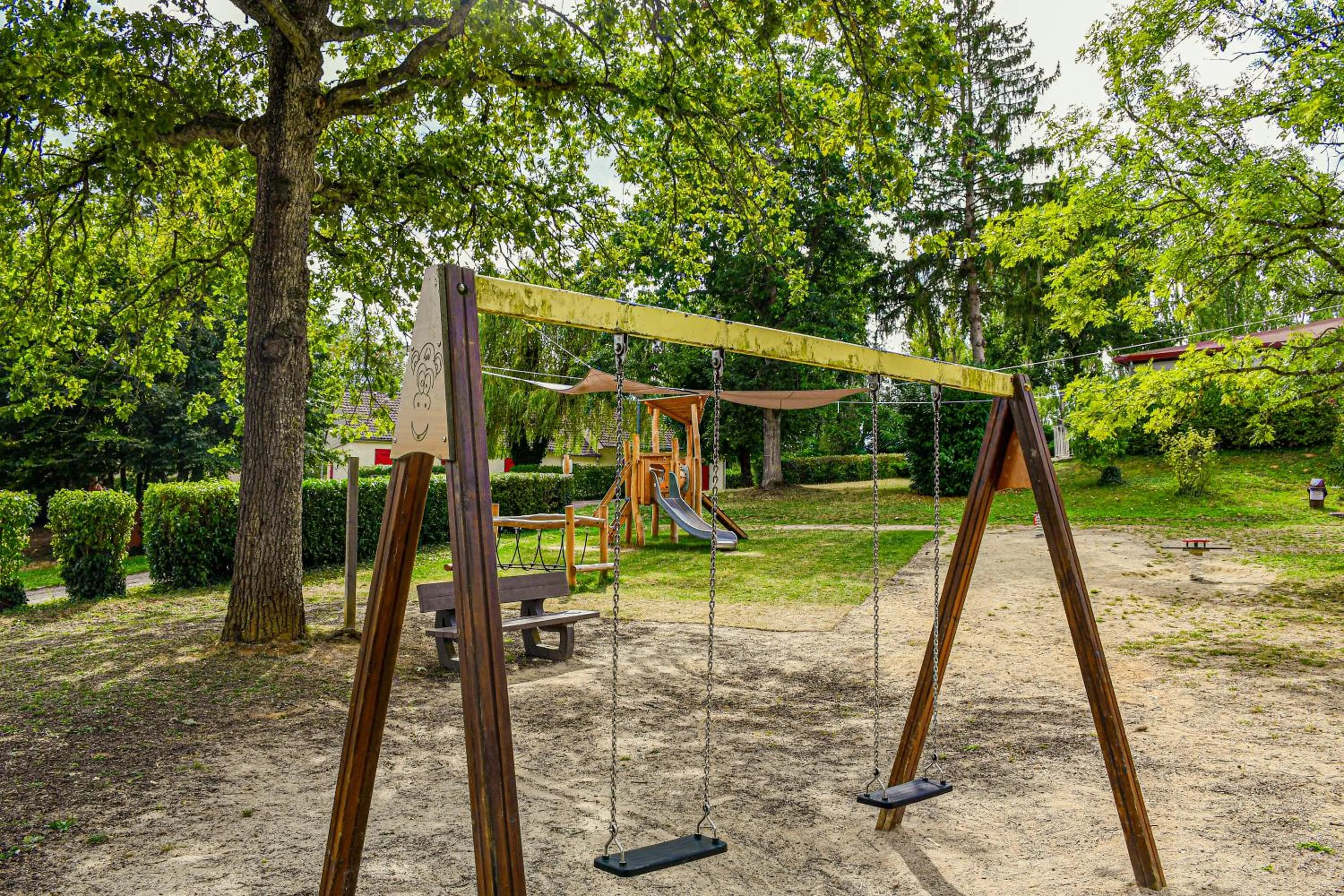Children play ground in VVF Bourgogne Auxois Morvan