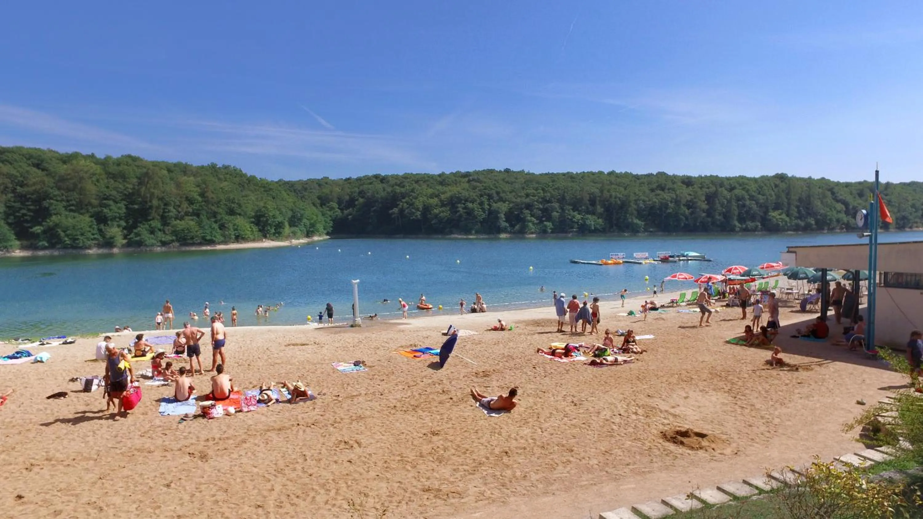 Nearby landmark in VVF Bourgogne Auxois Morvan