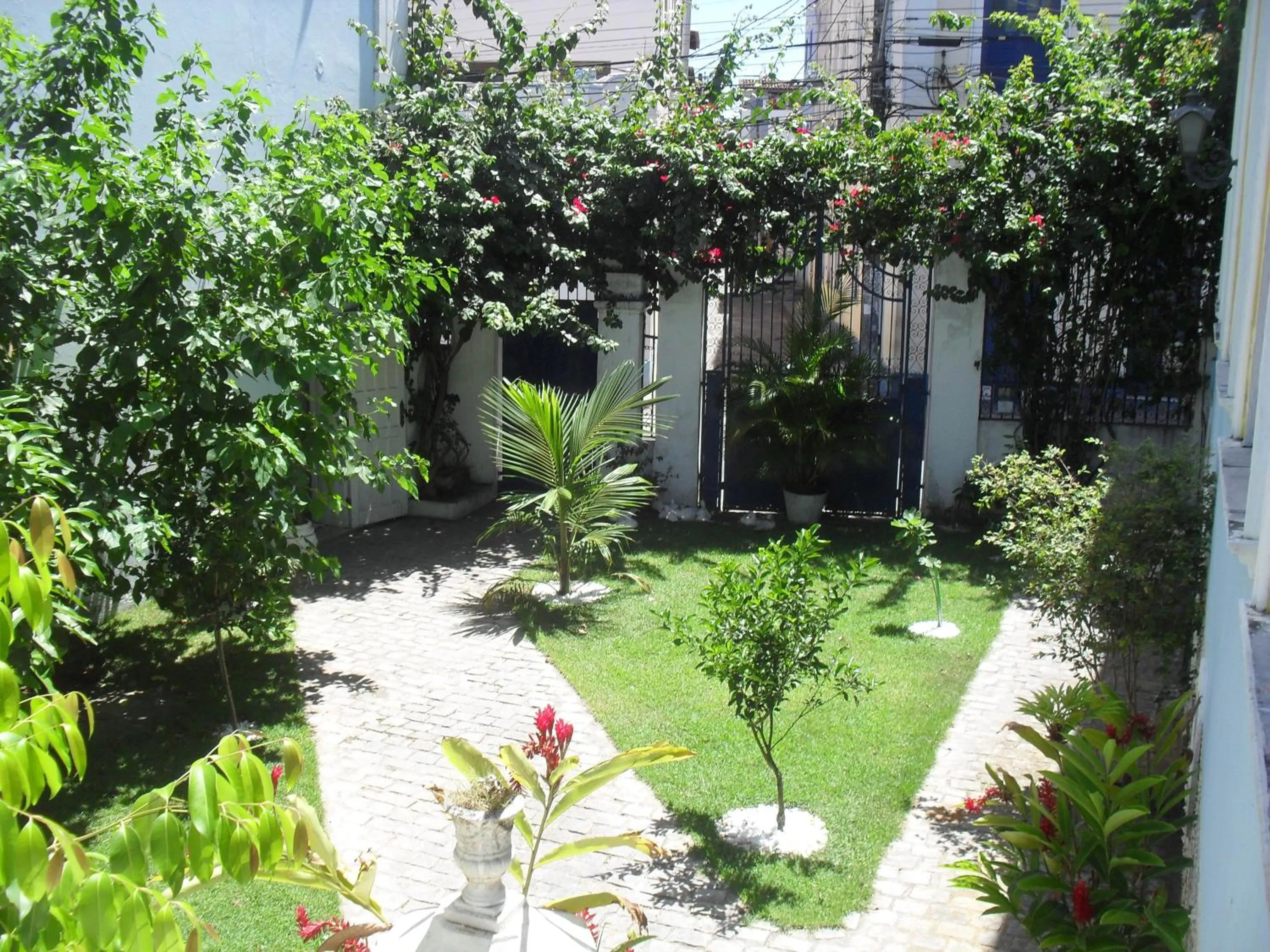 Garden in Pousada Barroco na Bahia