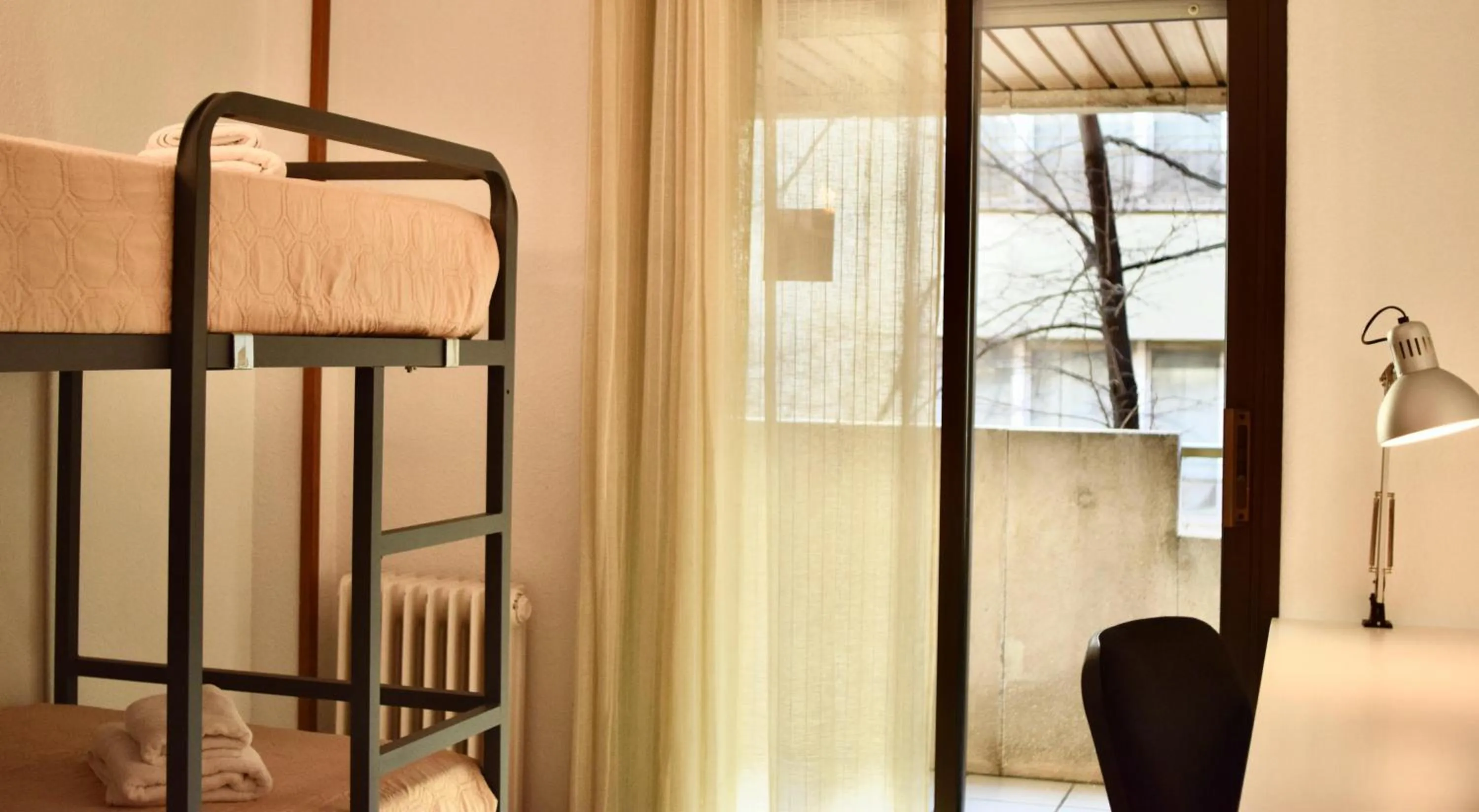 Balcony/Terrace, Bed in Residència Universitaria Pare Claret