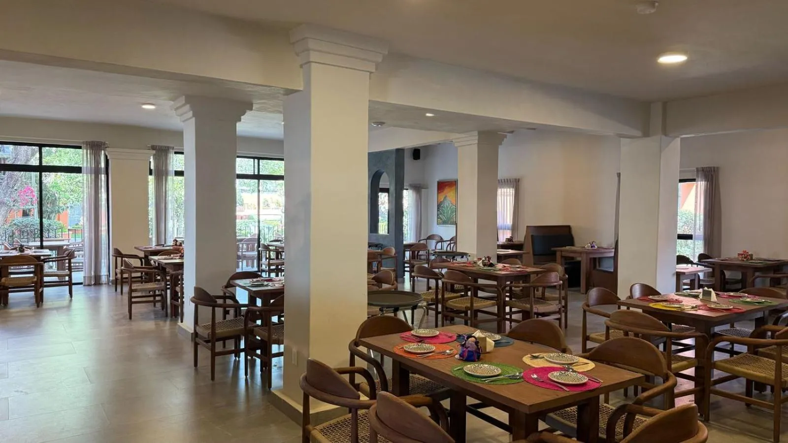 Restaurant/places to eat in Hotel La Querencia