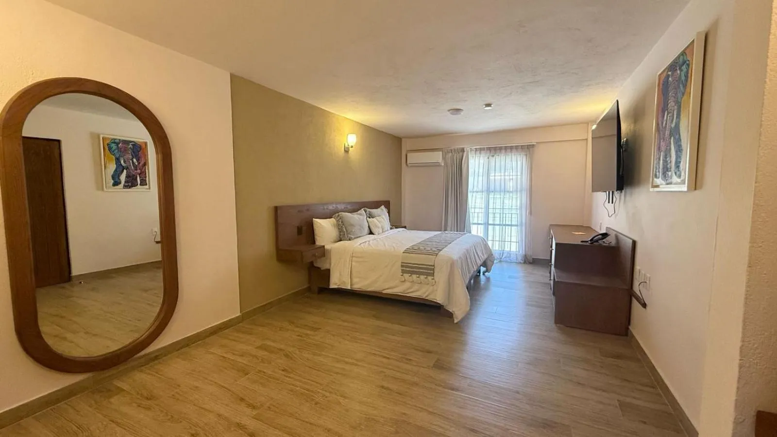 Bed in Hotel La Querencia