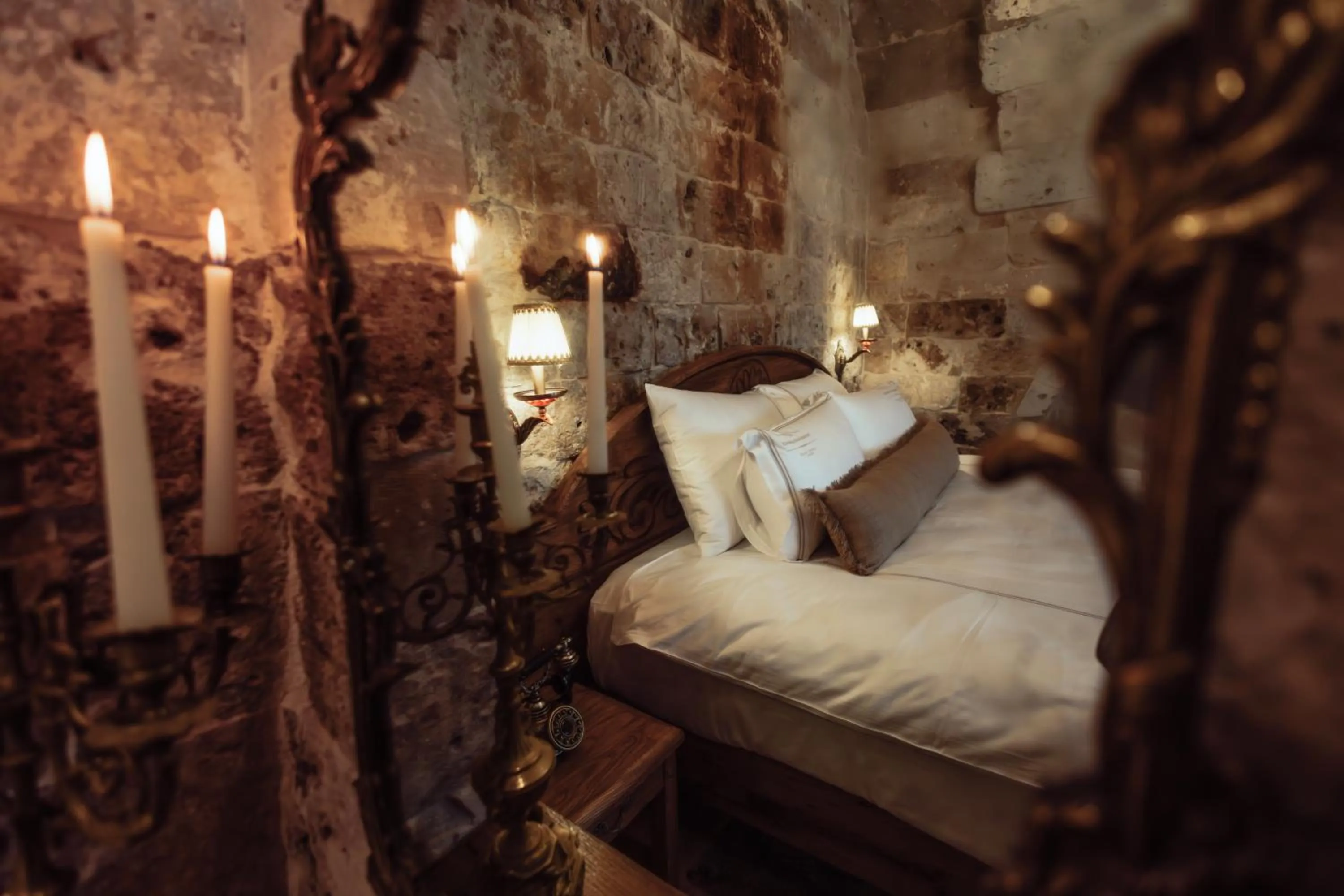 Toilet, Bed in The Kingdom Of Cappadocia Luxury Cave Hotel