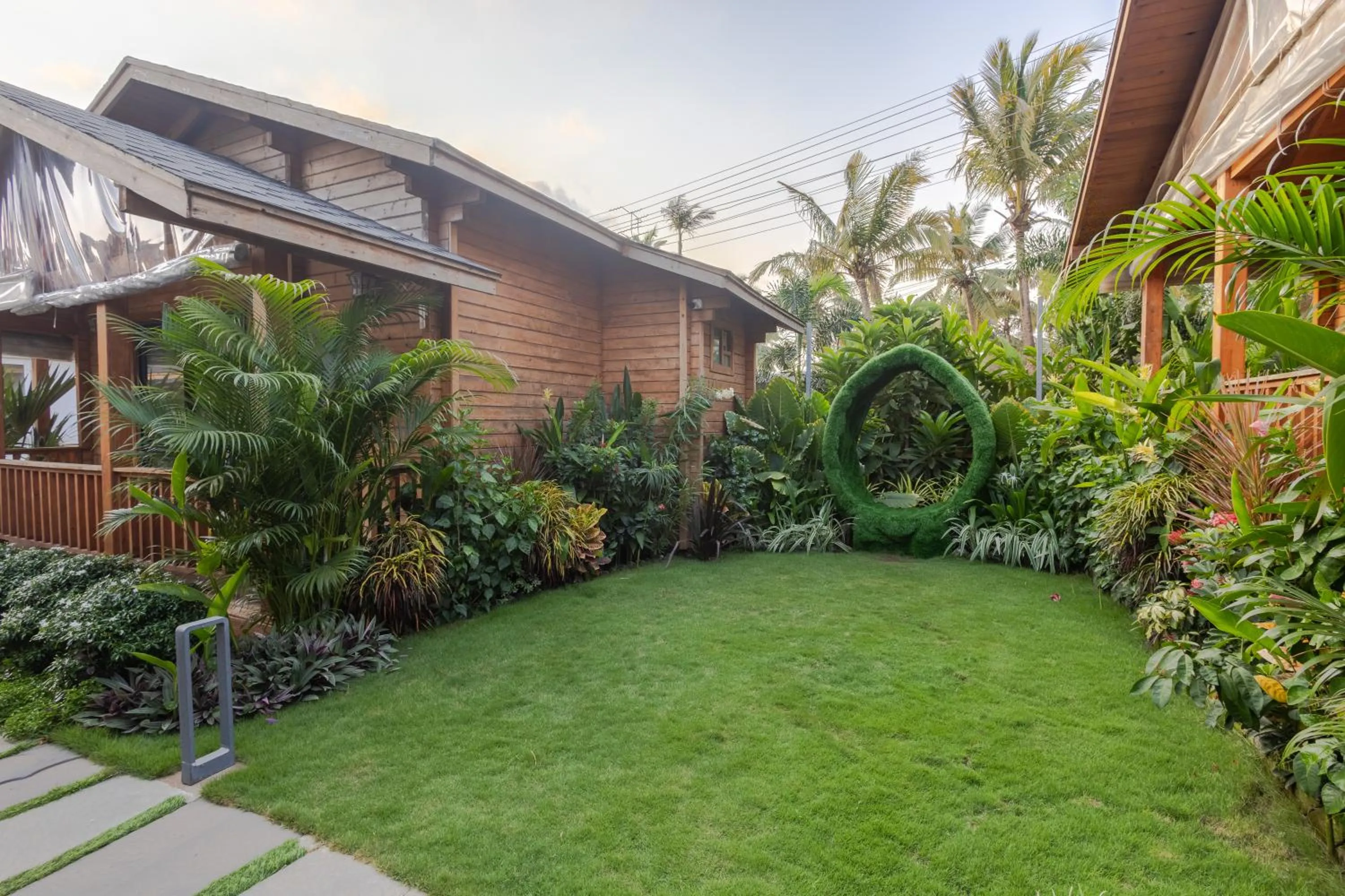 Garden in Foxoso Aaristo Baga Beach Resort