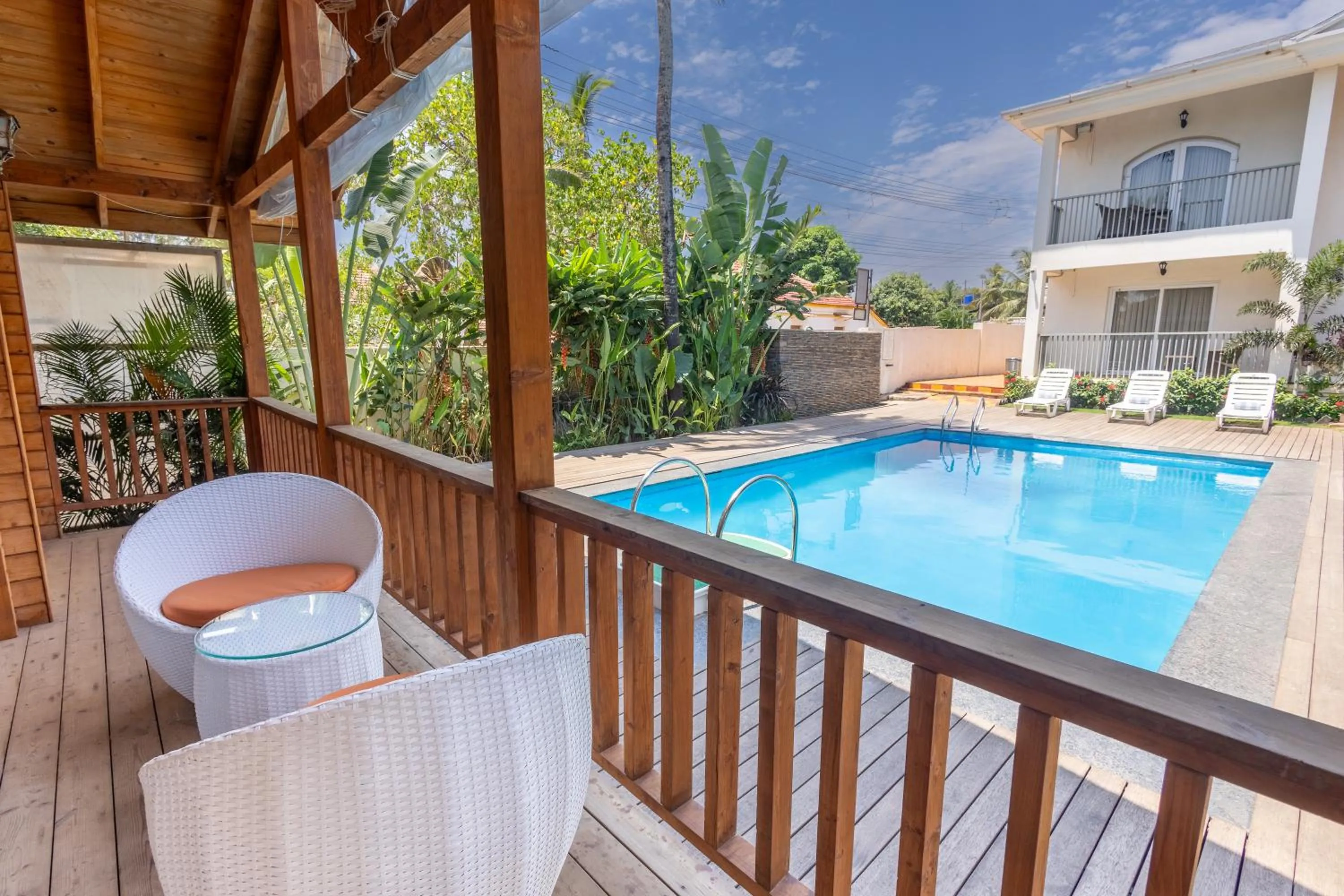 Balcony/Terrace in Foxoso Aaristo Baga Beach Resort