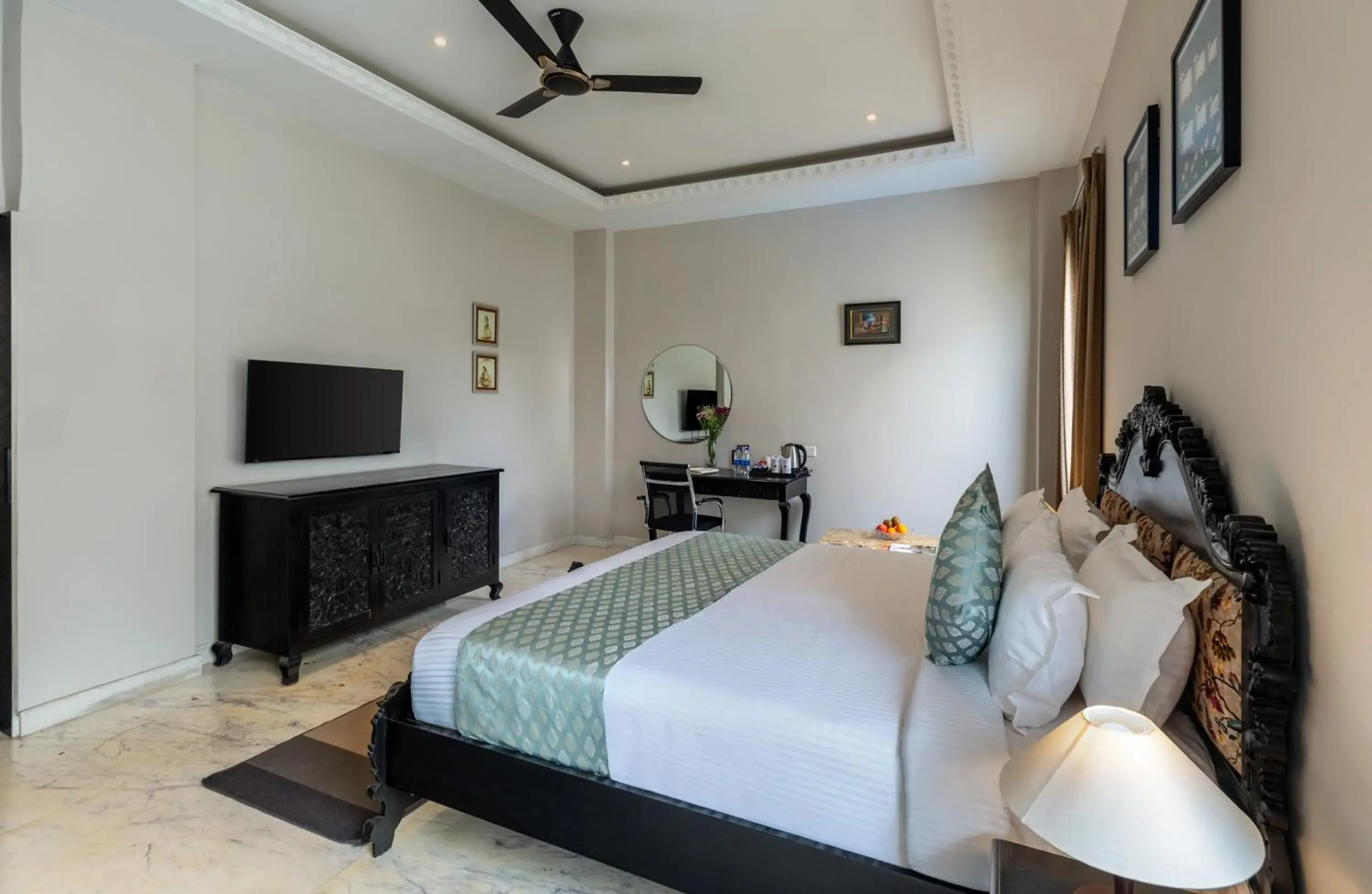 Deluxe Double Room in Surya Kothi Resort Deluxe Double Room in Surya Kothi Resort