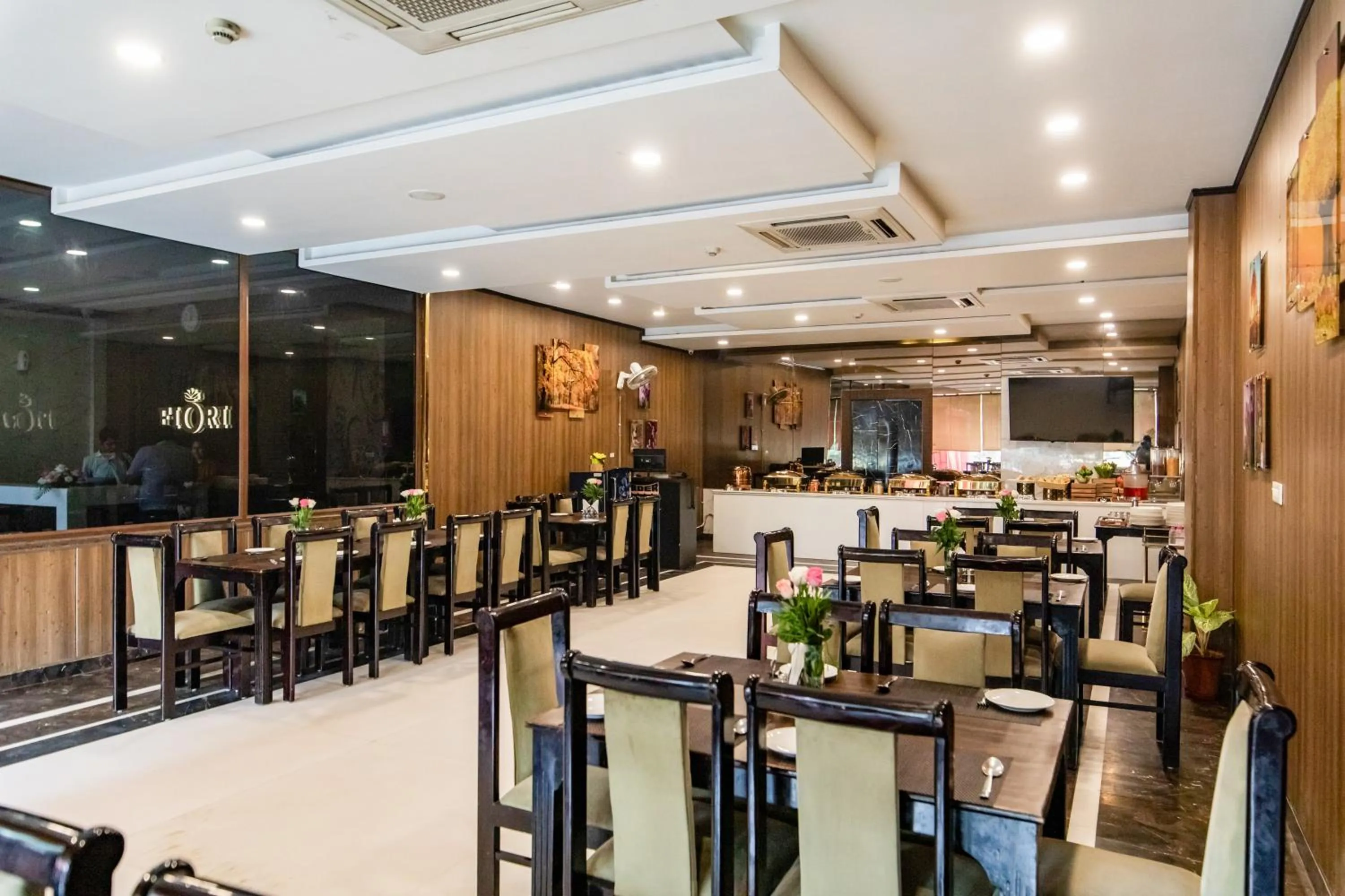 Restaurant/places to eat in Foxoso Fiori Hotel