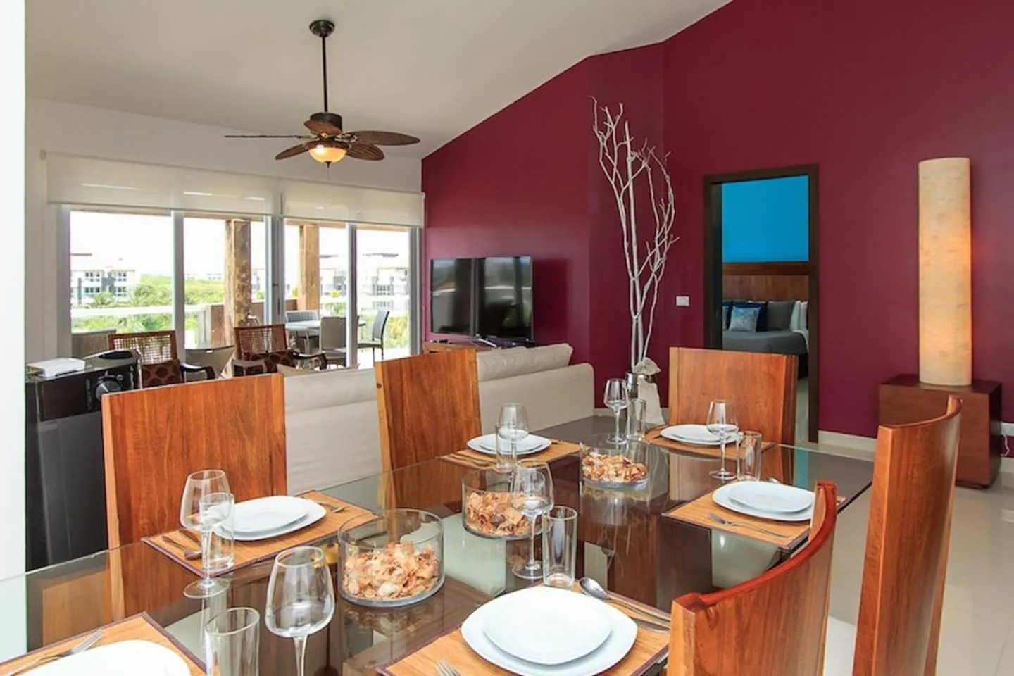 Dining area in Luxury Condos at Mareazul Beachfront Complex with Resort-Style Amenities