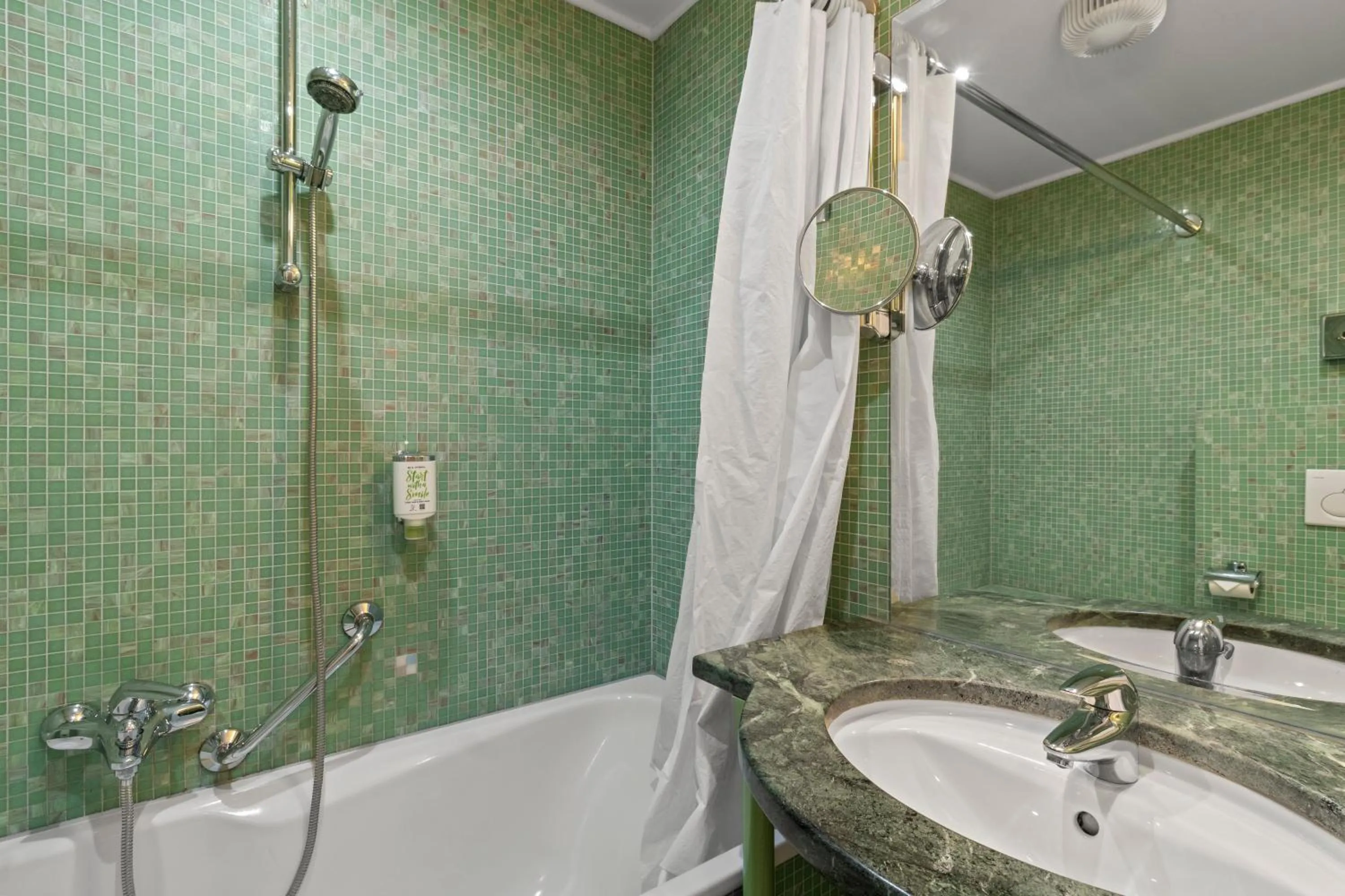 Schild Rooms - Self Check-in - Nature and Wine Area Vienna